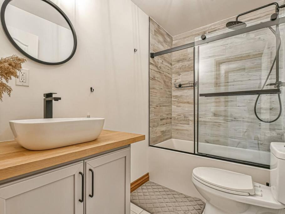 Peaceful Tremblant Cottage