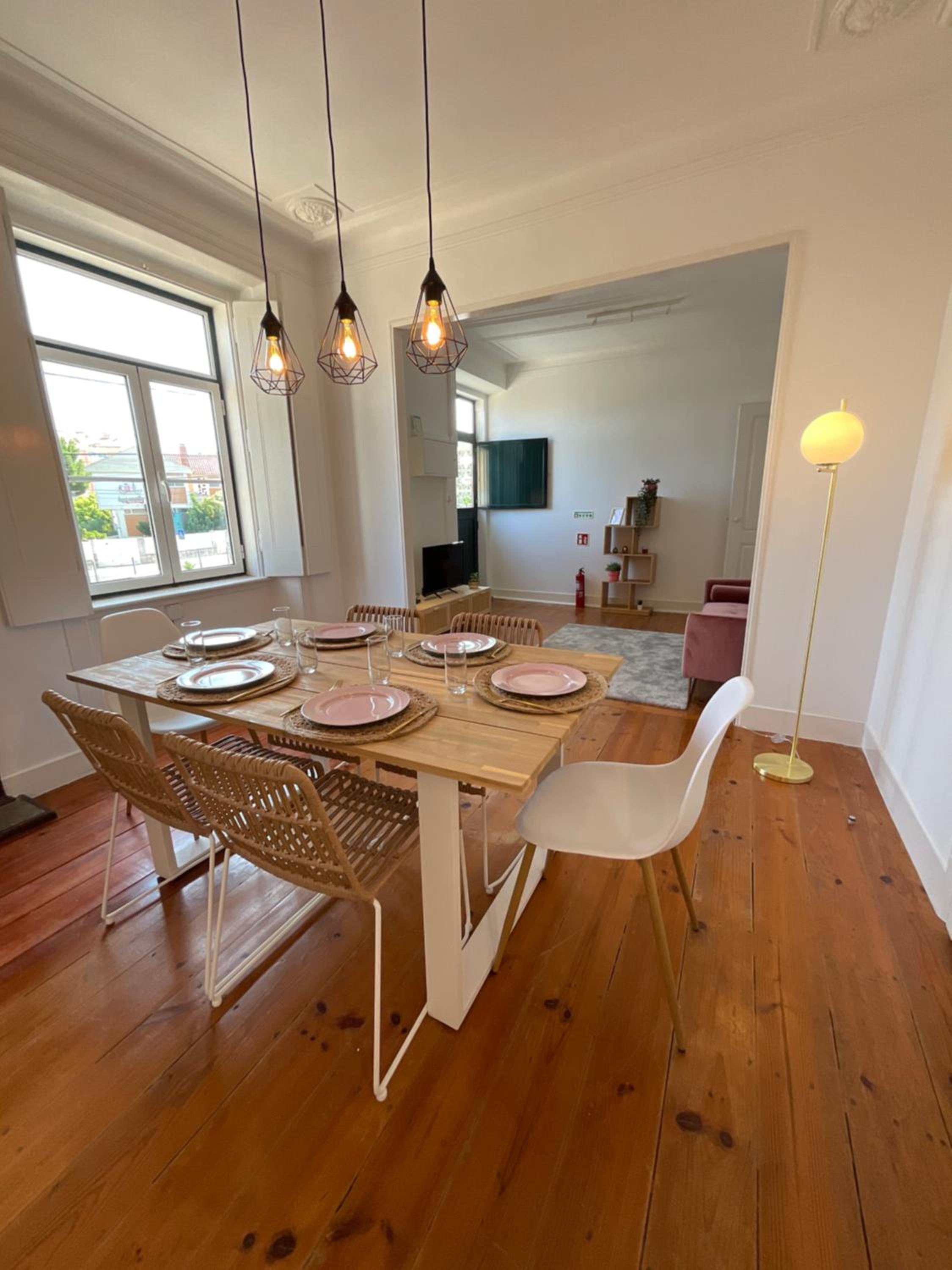 Fantastic Spacious Apartment near Carcavelos Beach