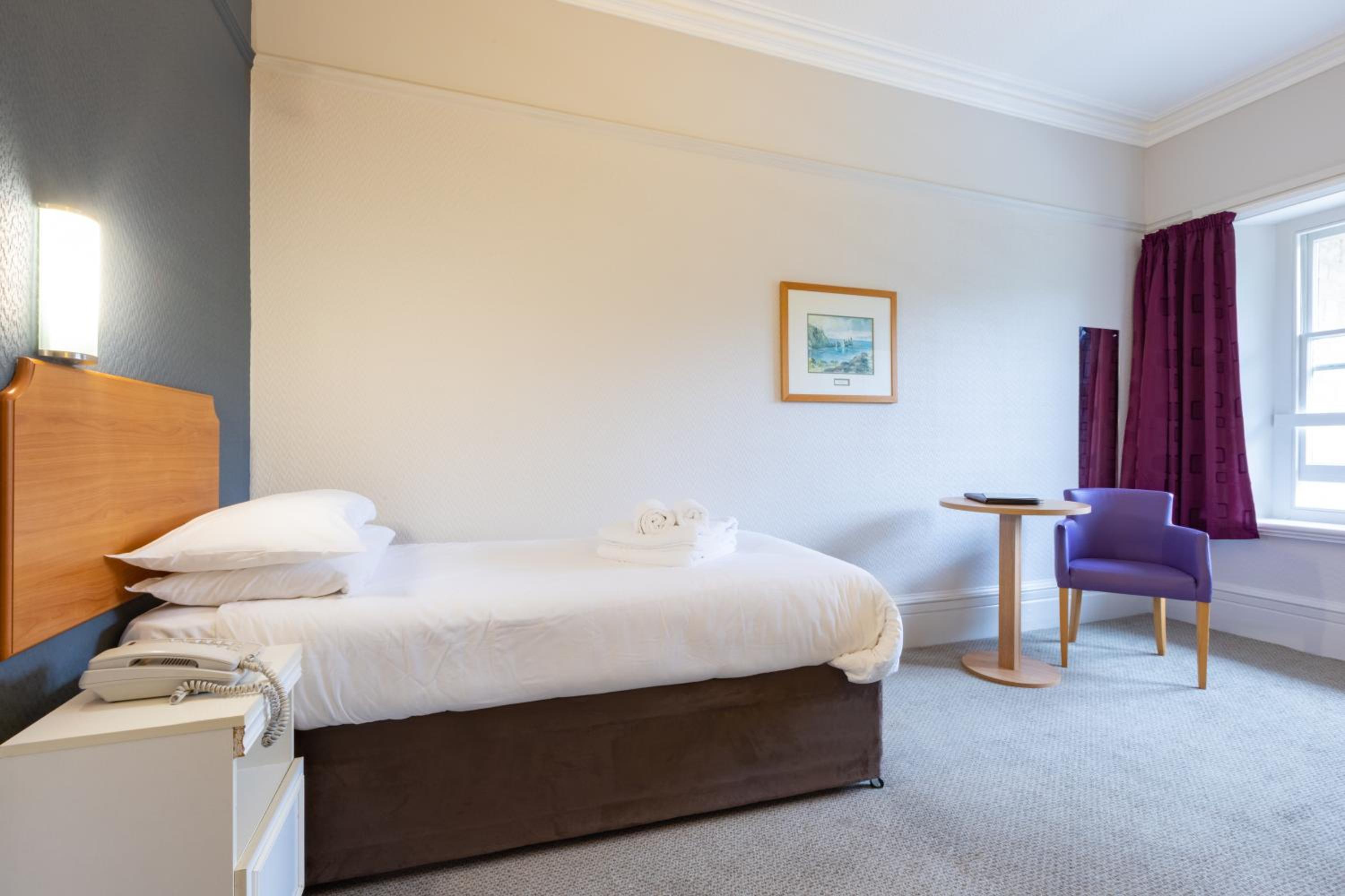 Sandown Vacations - The Broadway Park Hotel - Property Image 10
