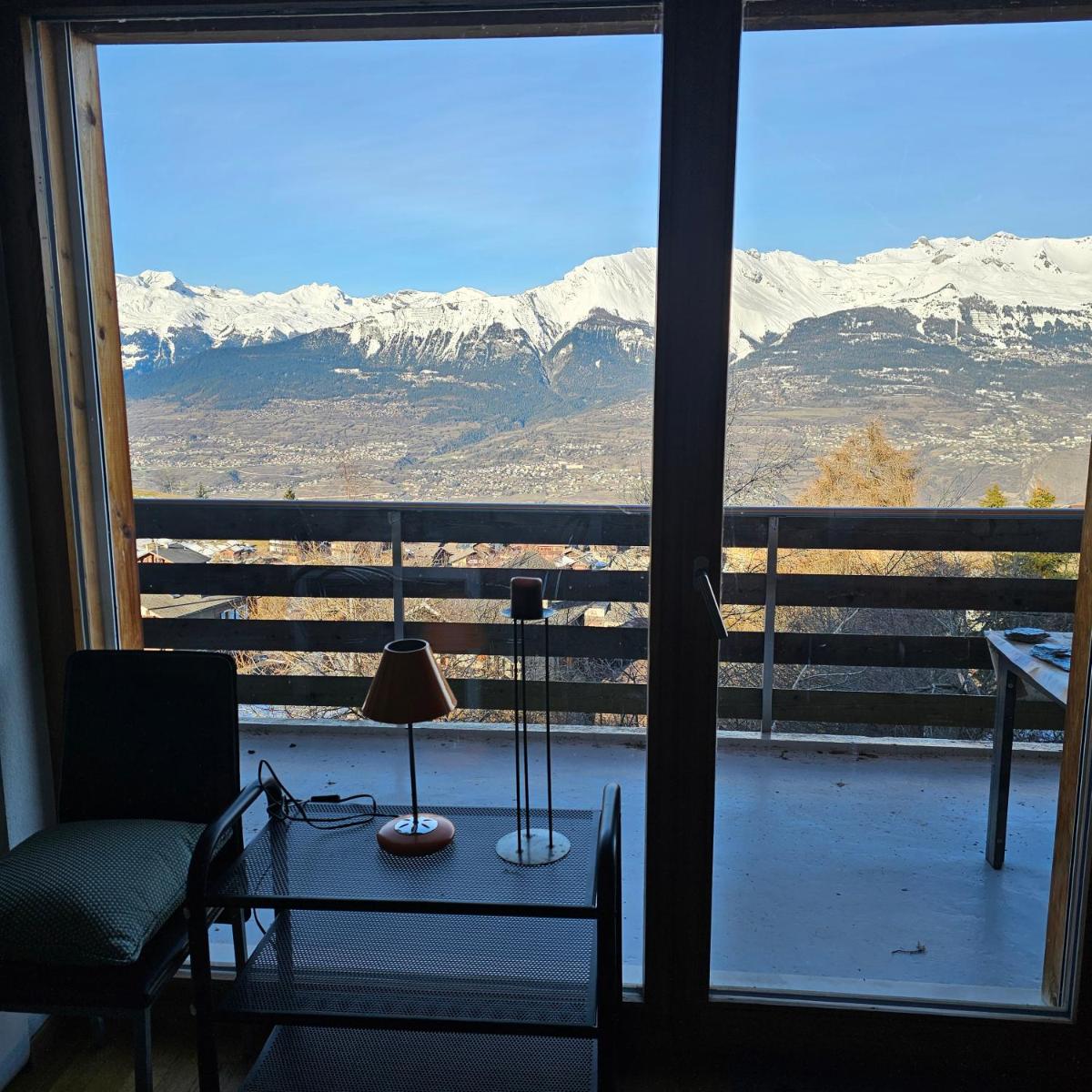 Appartement meublé à louer à Nax
