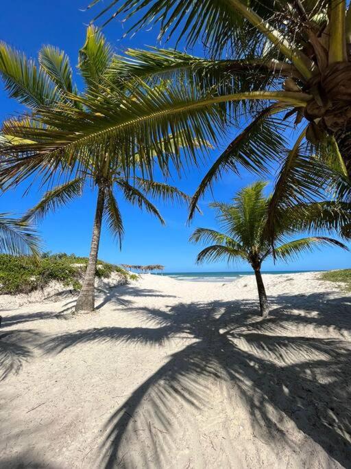 Casa com vista mar. Um paraíso próximo à praia!