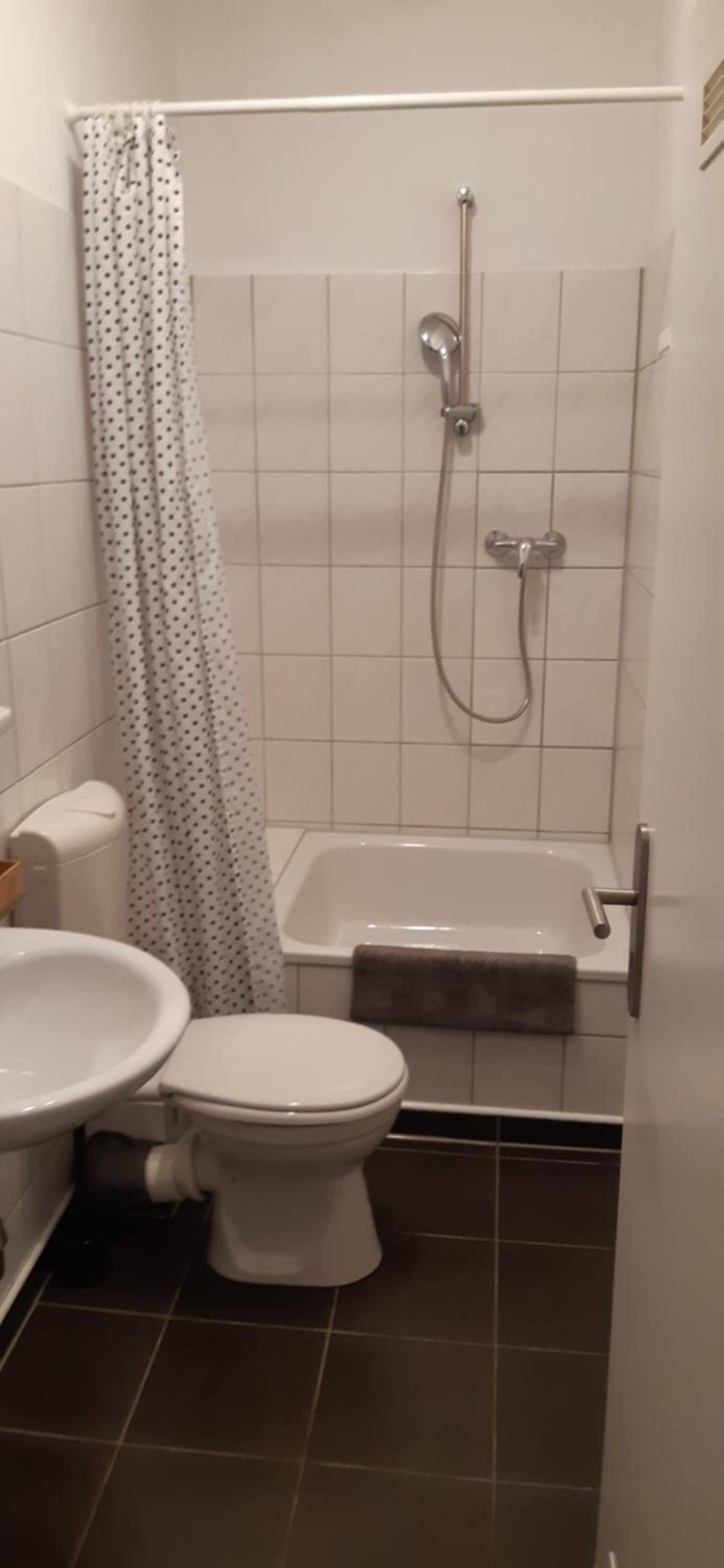 Lichtdurchflutetes Apartment mit Parkplatz