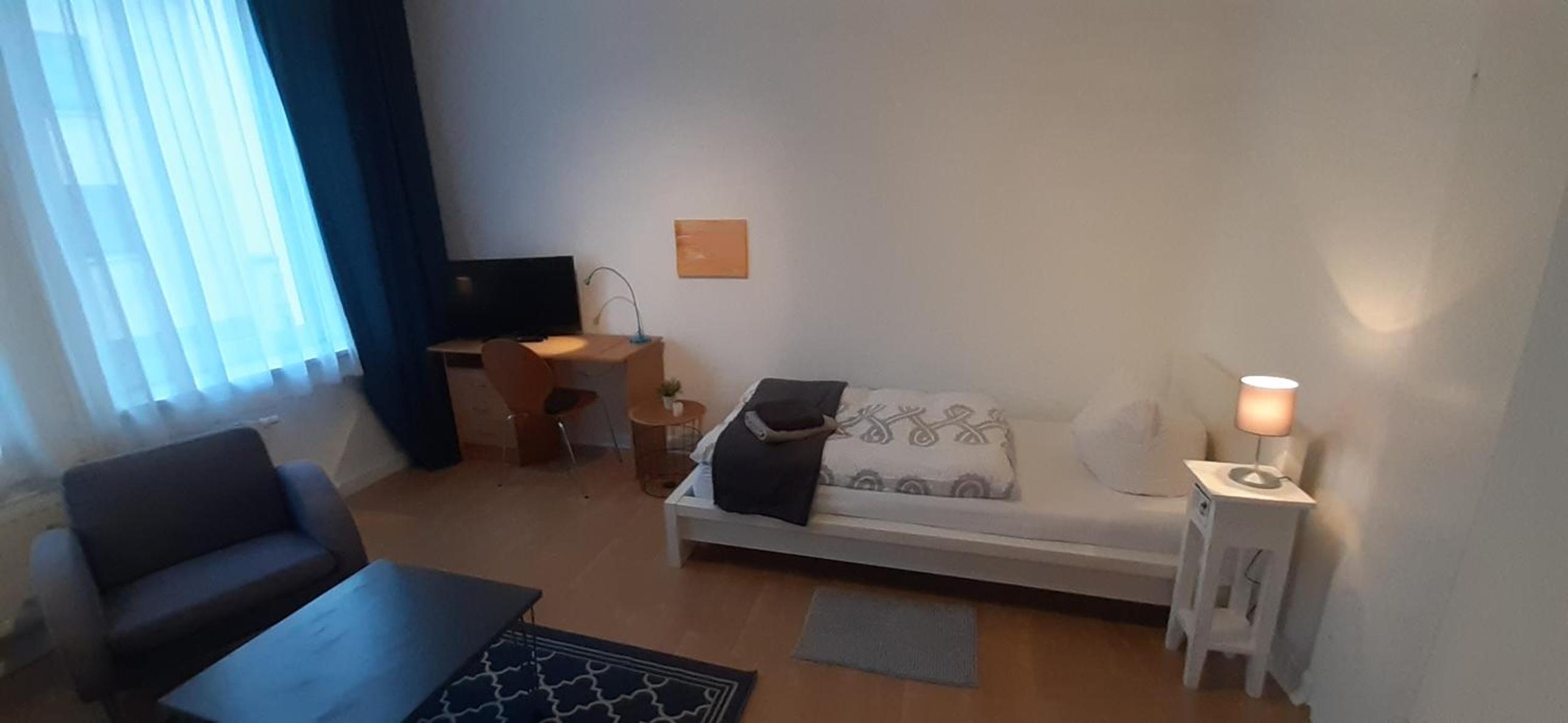 Lichtdurchflutetes Apartment mit Parkplatz