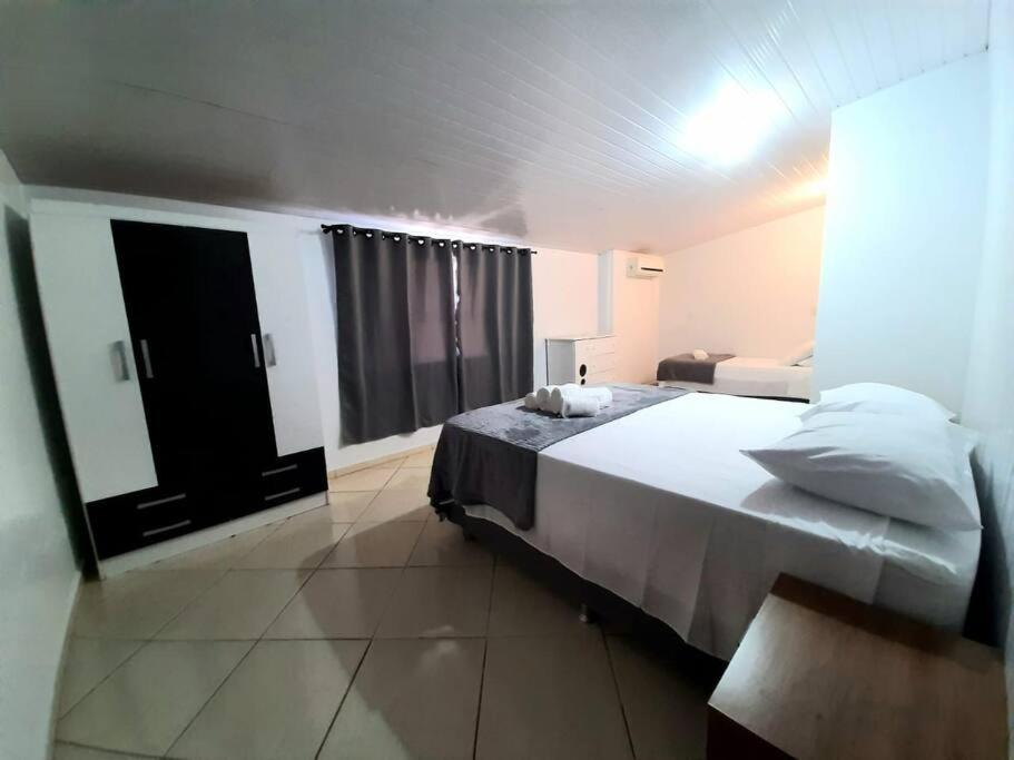 Casa nova no Booking, no coração da Meia Praia.