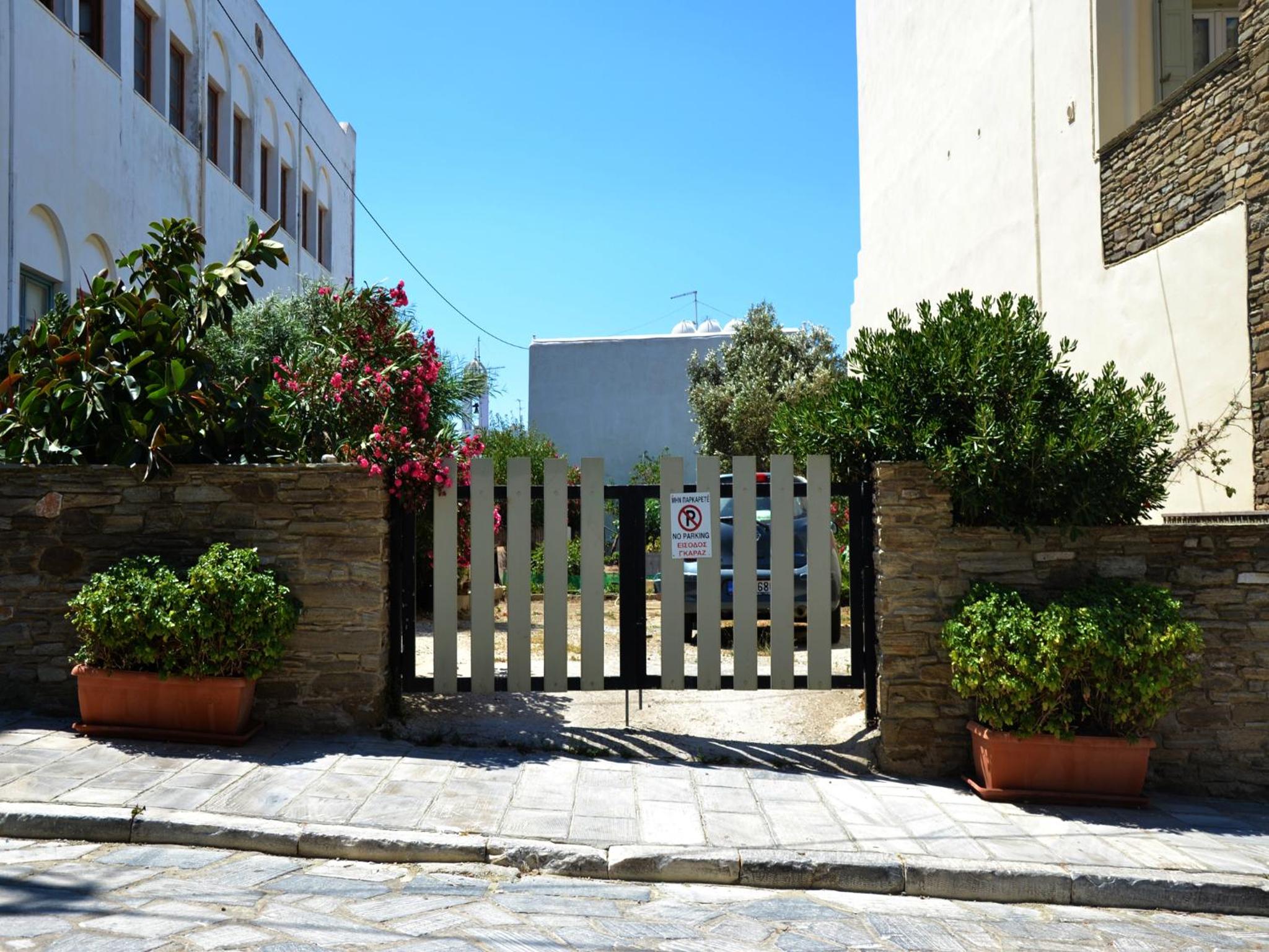Tiniotissa Studios