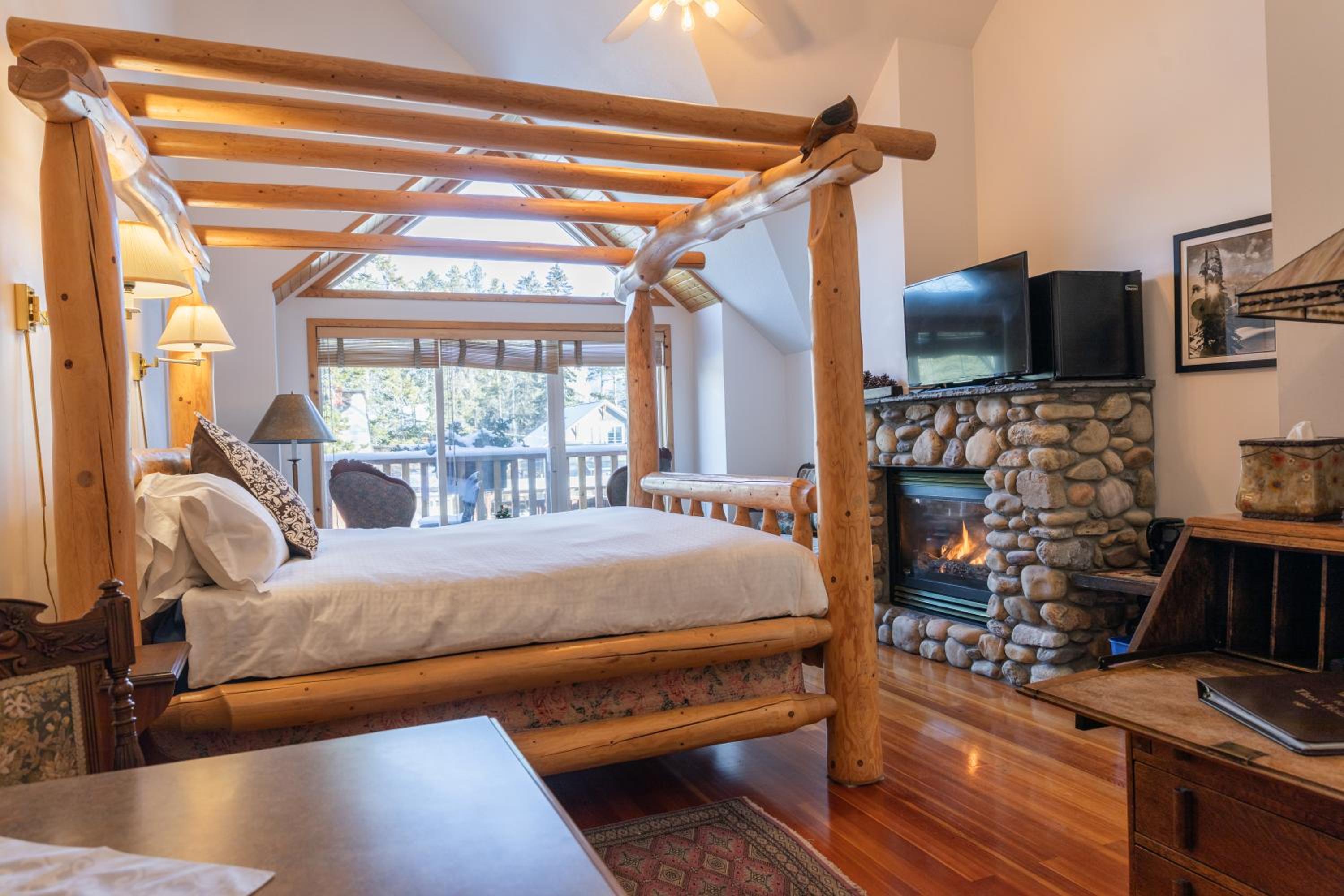 Beaujolais Boutique B&B at Thea's House- Adults Only