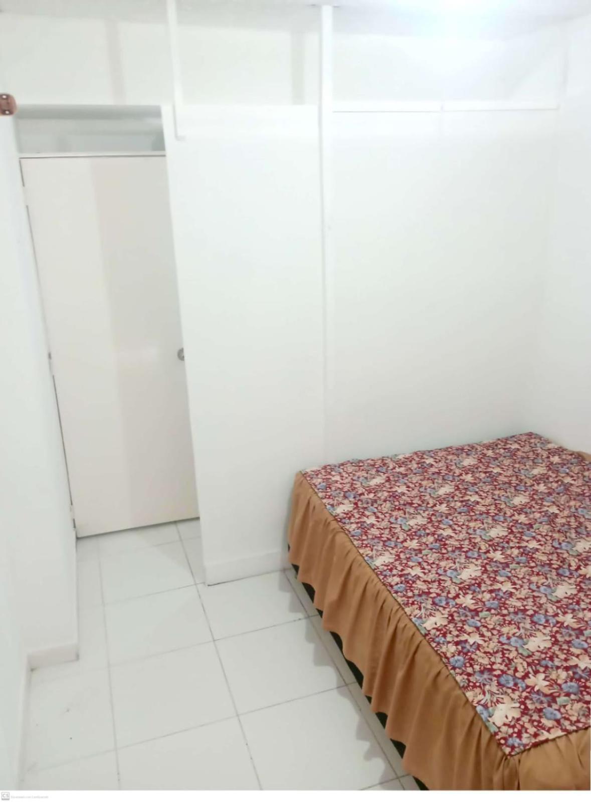 Habitación Privada, Br. El Nogal Armenia Quindío, Colombia