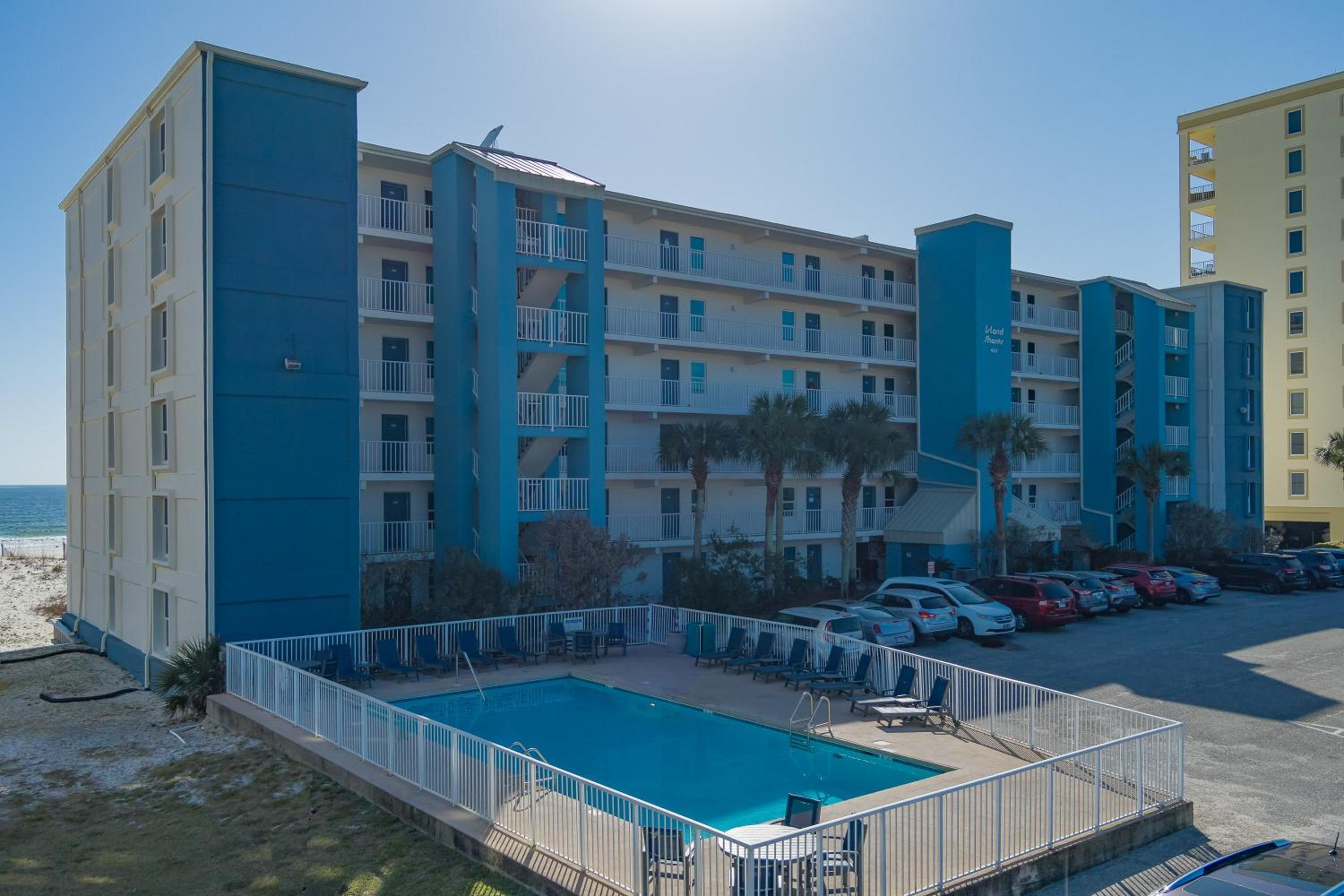 Island Shores 551 view 4