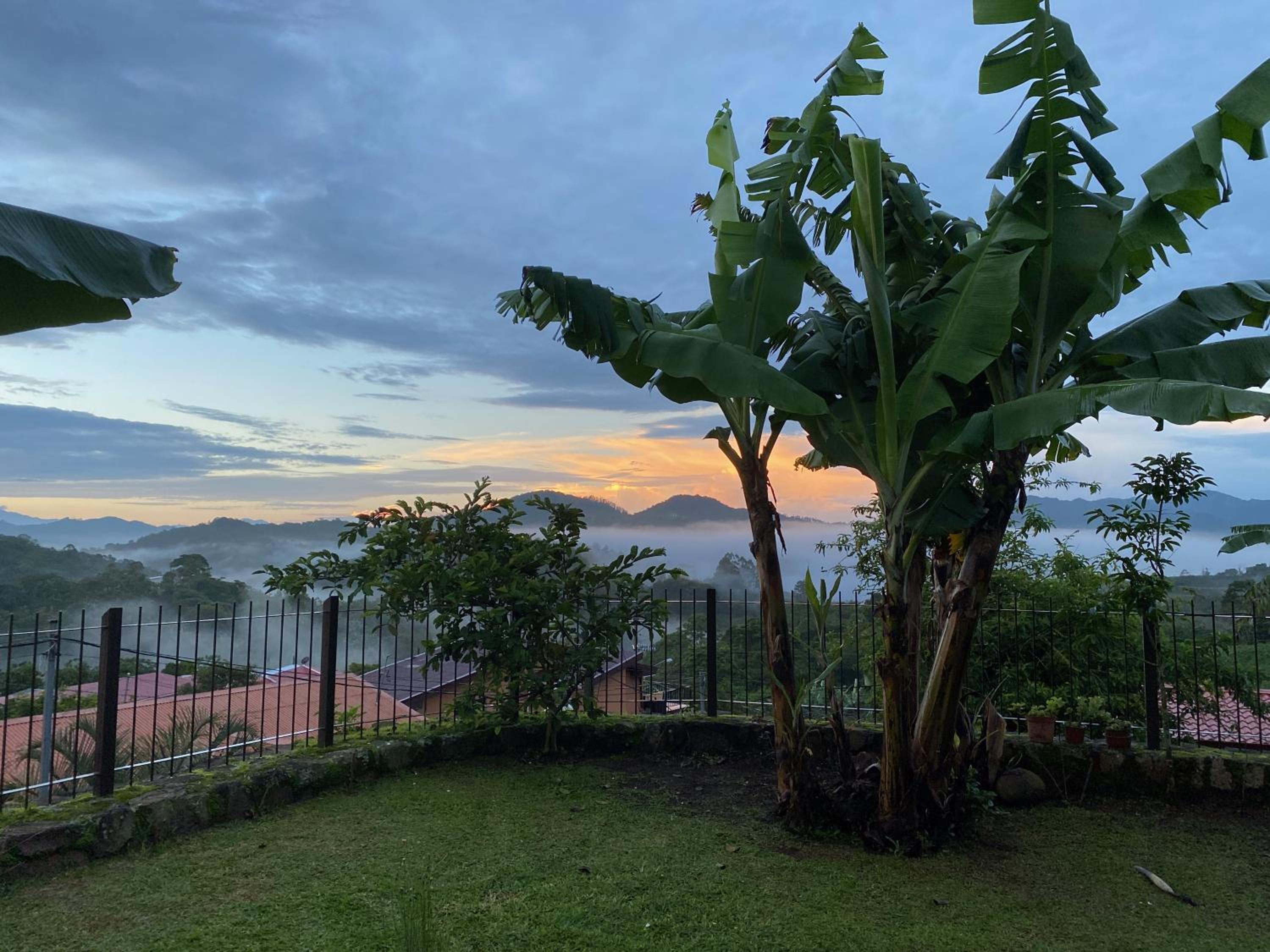 Casa Amanecer Bed & Breakfast
