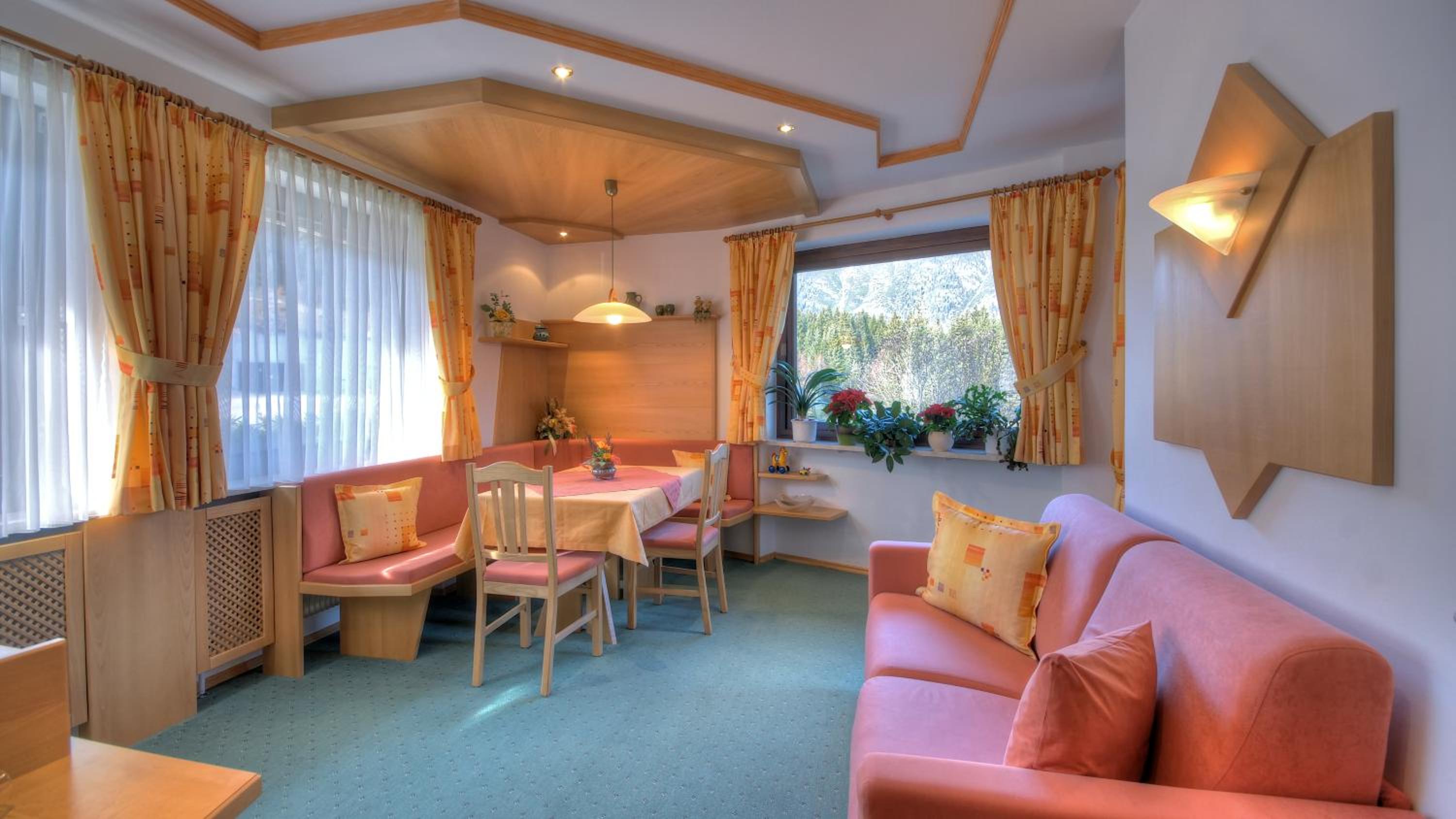 Sportalm Apartments view 2