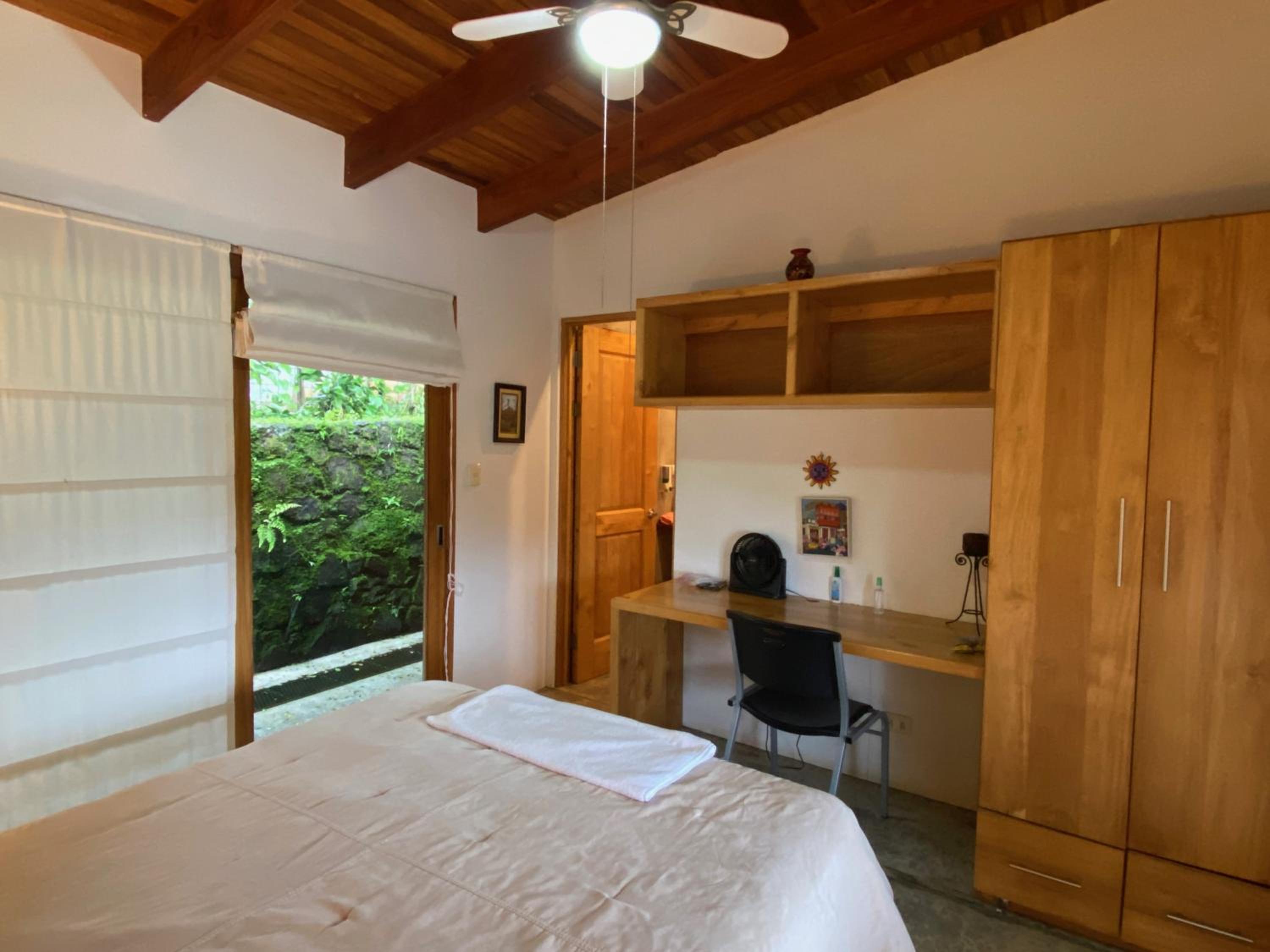 Casa Amanecer Bed & Breakfast