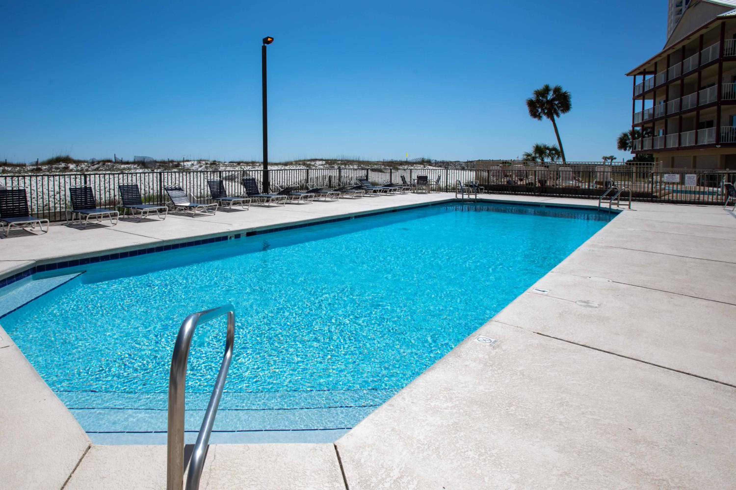 Island Winds West 773 view 3
