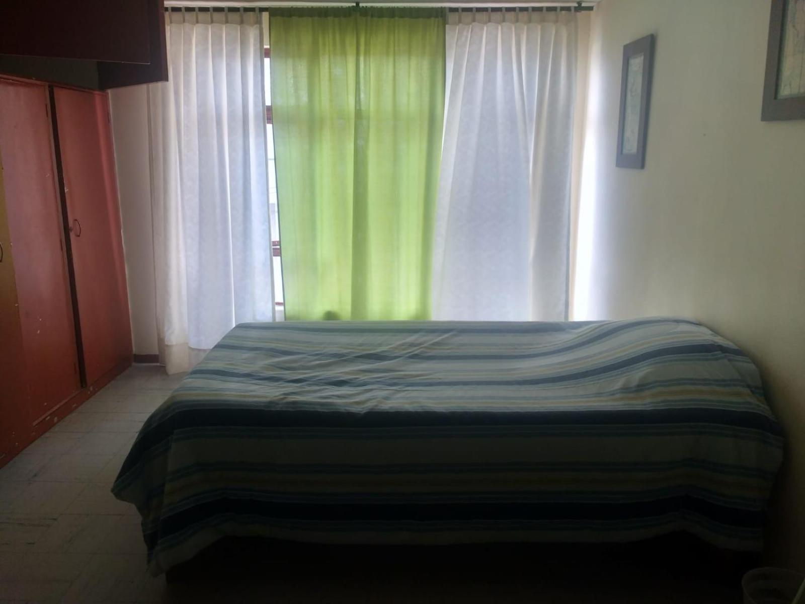 Habitación sencilla o compartida