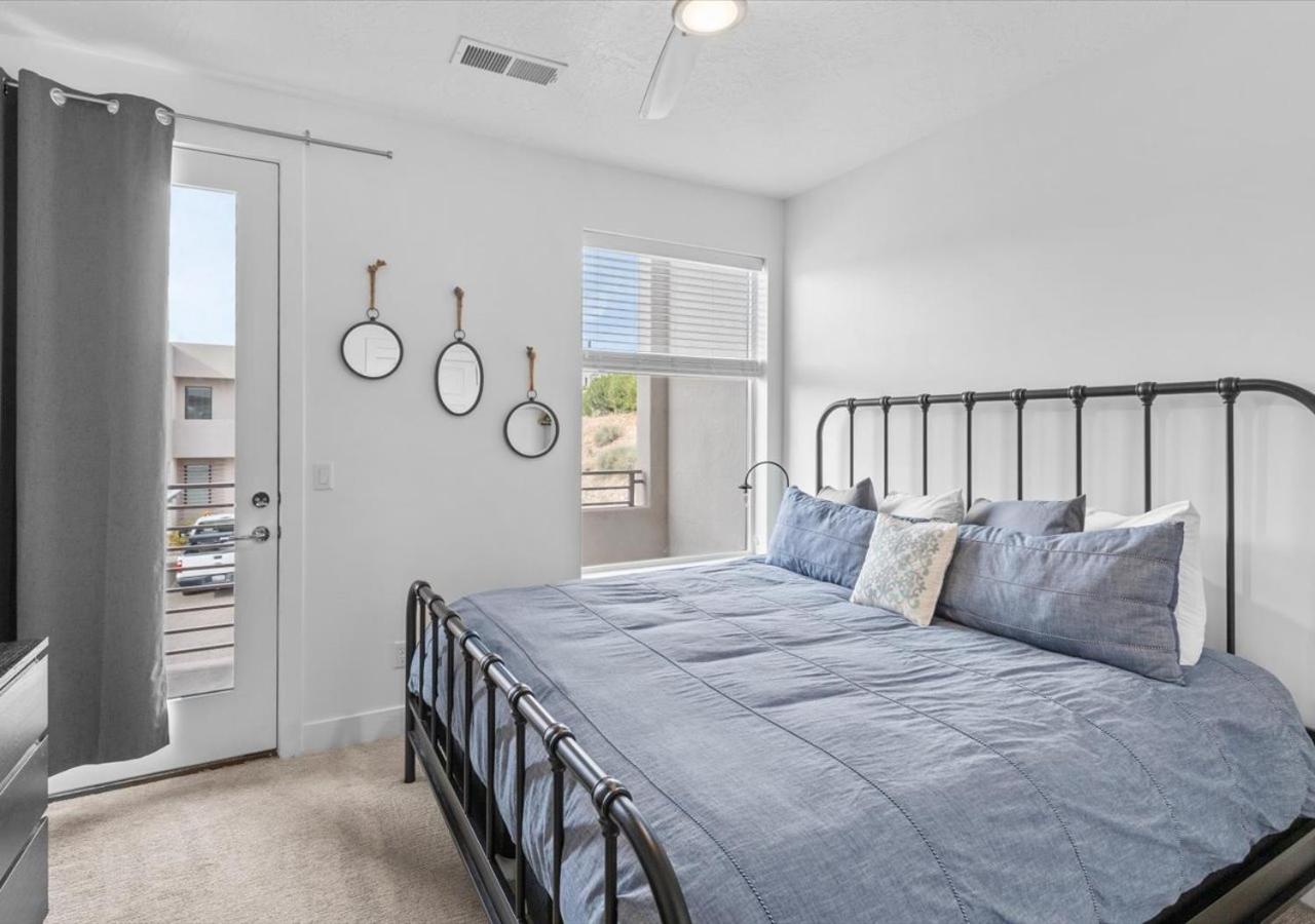Rabbit Hill at The Lofts view 4