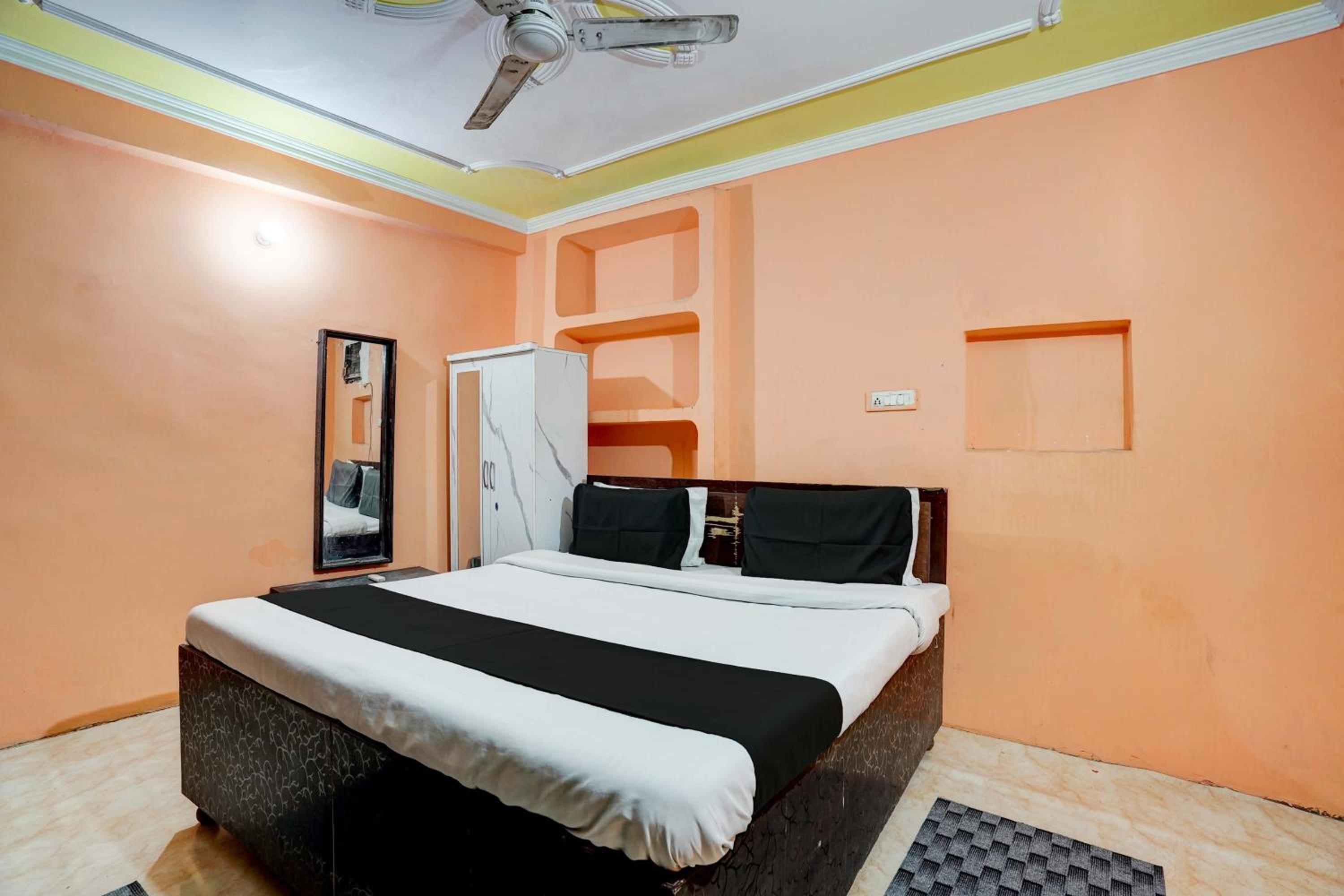 Hotel O Preet Hotel & Restaurant view 5