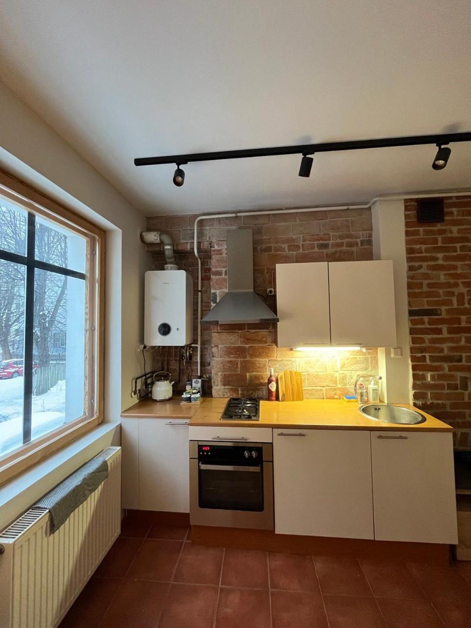 Cozy flat with fireplace