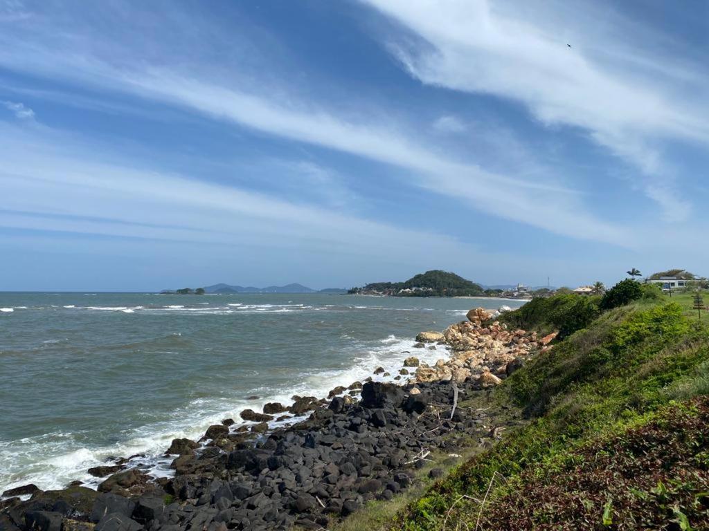 Apartamento Novo 500m da praia de Itajuba