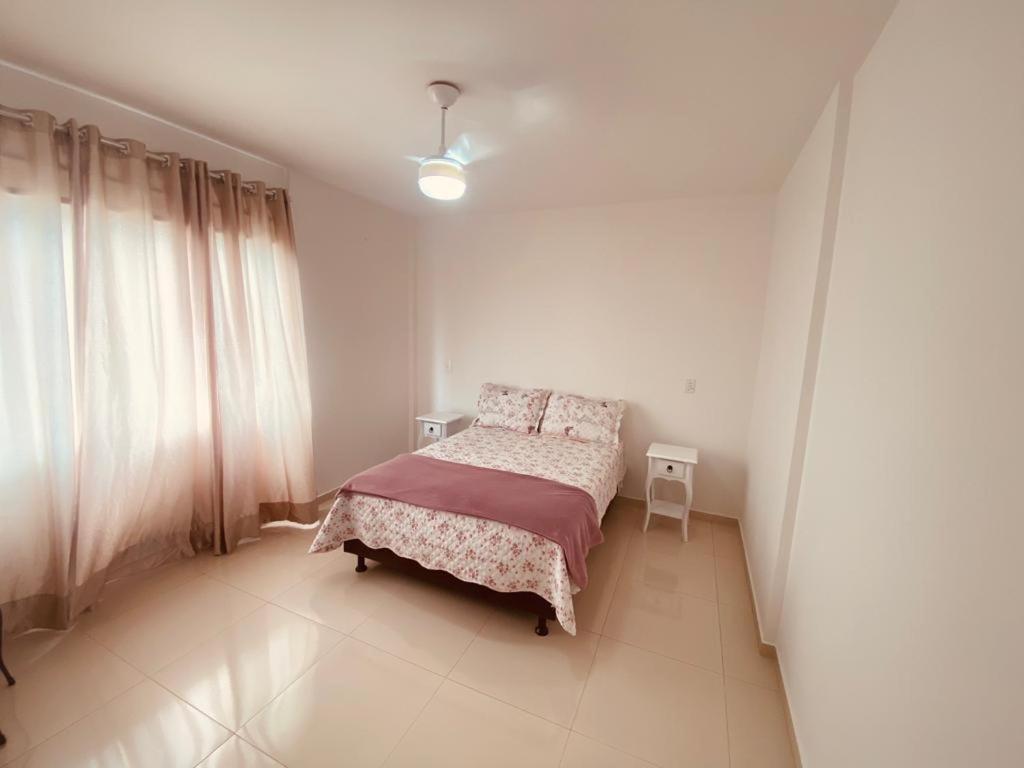 Apartamento Novo 500m da praia de Itajuba