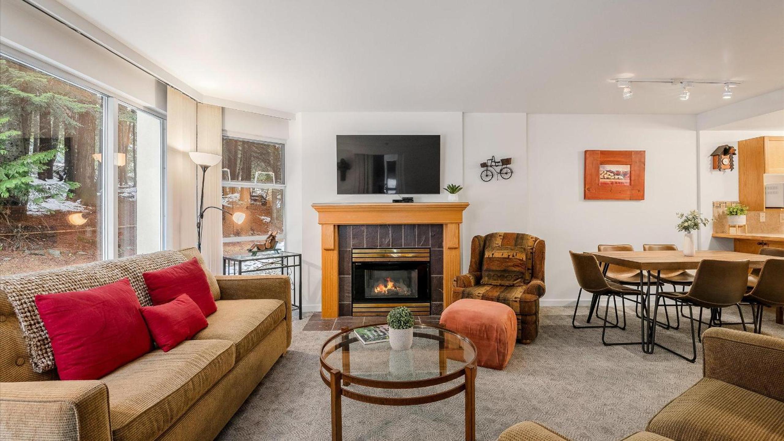 Woodrun Lodge 214 | Ski-in-Ski-Out Condo, Heated Pool, Hot Tub, Gym