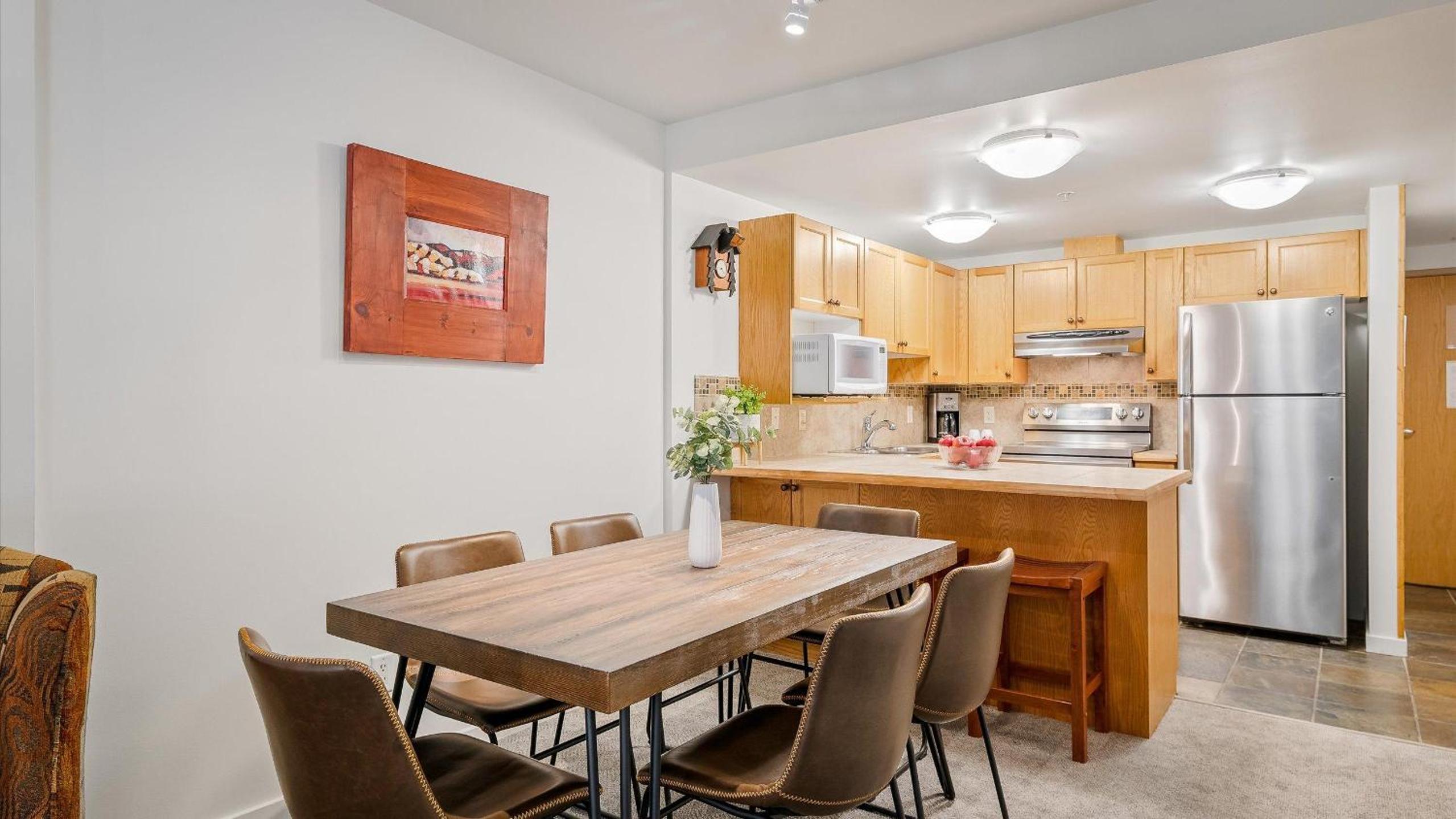 Woodrun Lodge 214 | Ski-in-Ski-Out Condo, Heated Pool, Hot Tub, Gym
