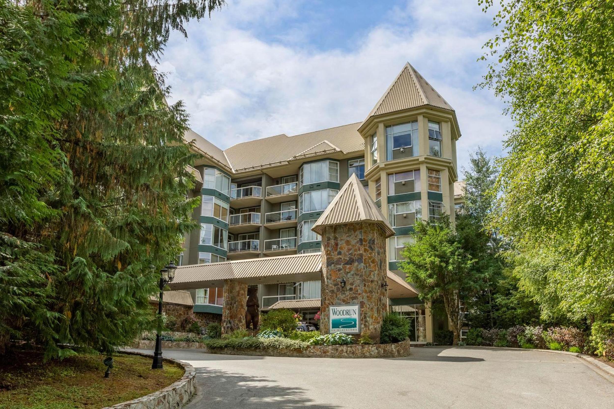Woodrun Lodge 214 | Ski-in-Ski-Out Condo, Heated Pool, Hot Tub, Gym