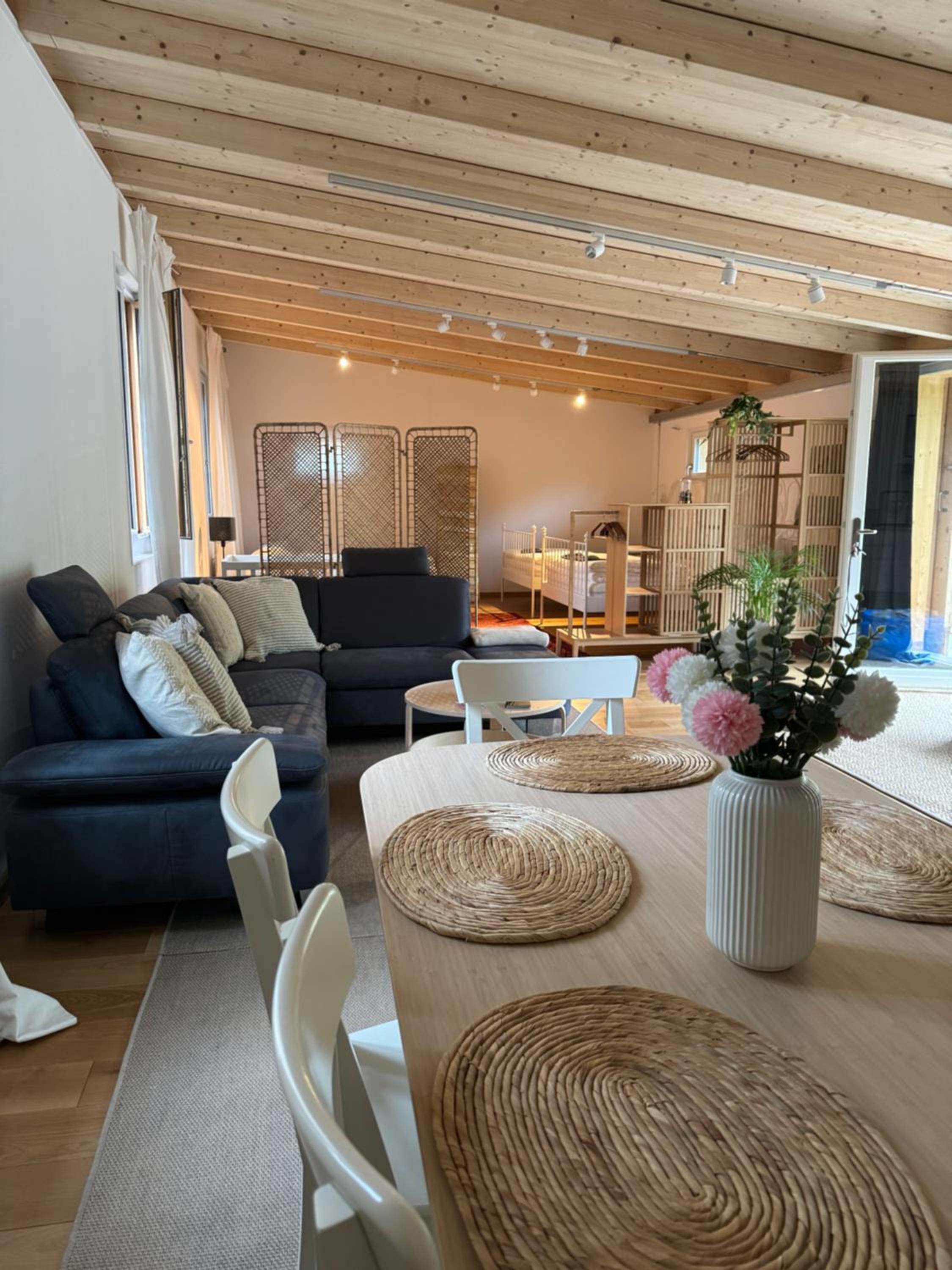 Your Cozy City Bungalow