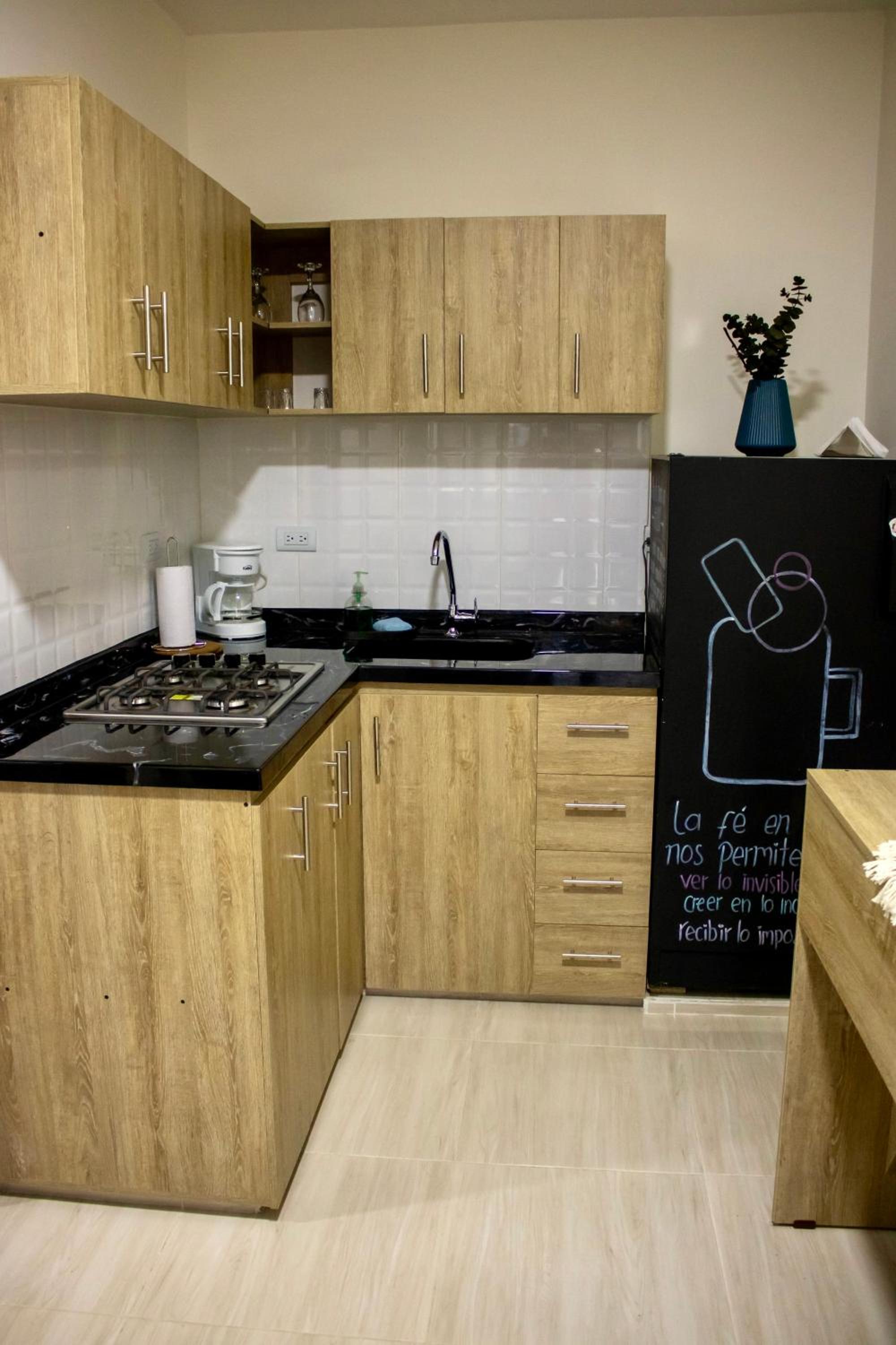 Moderno apartaestudio para 4 personas