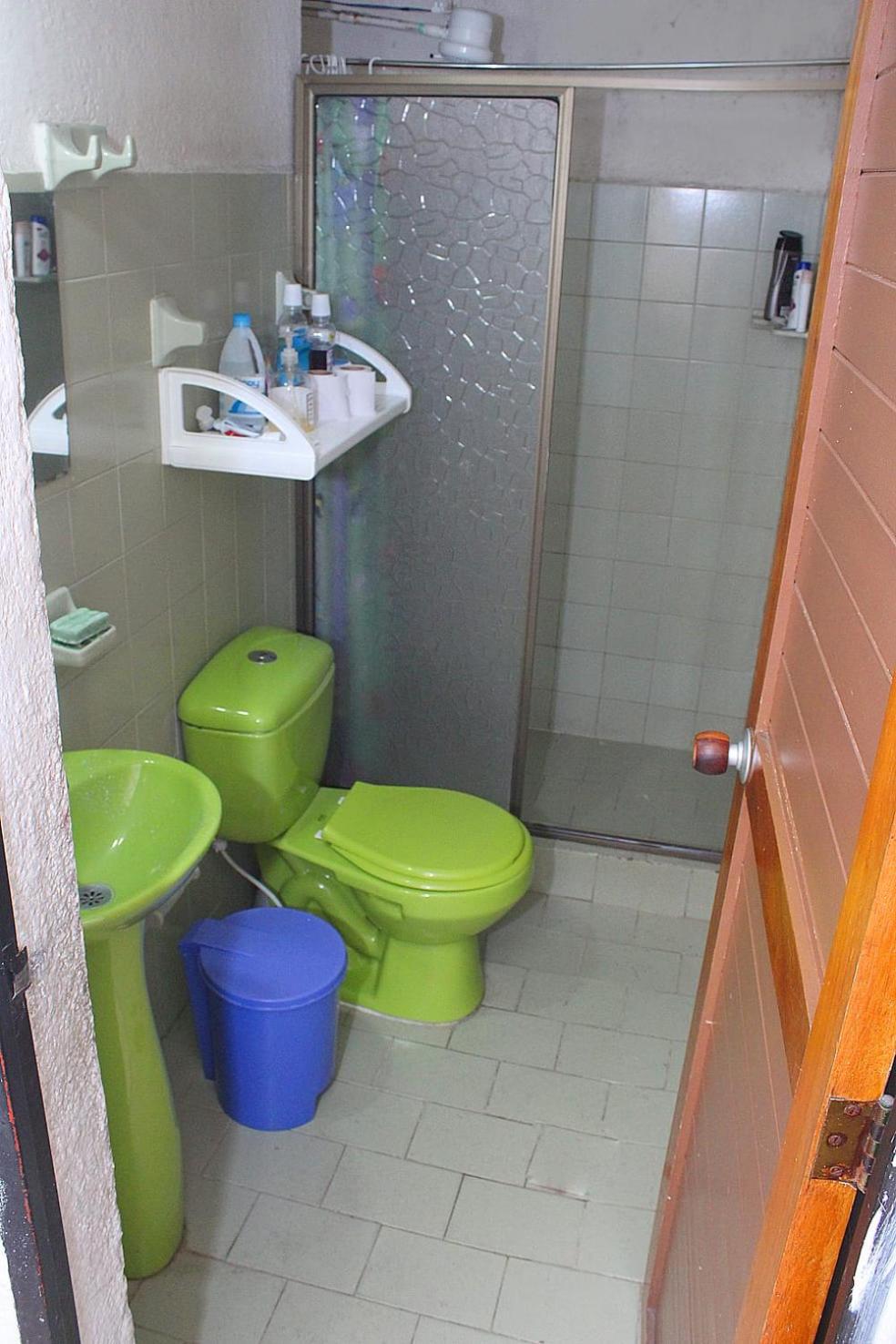 Casa con ambiente familiar, amplia, en excelente ubicación