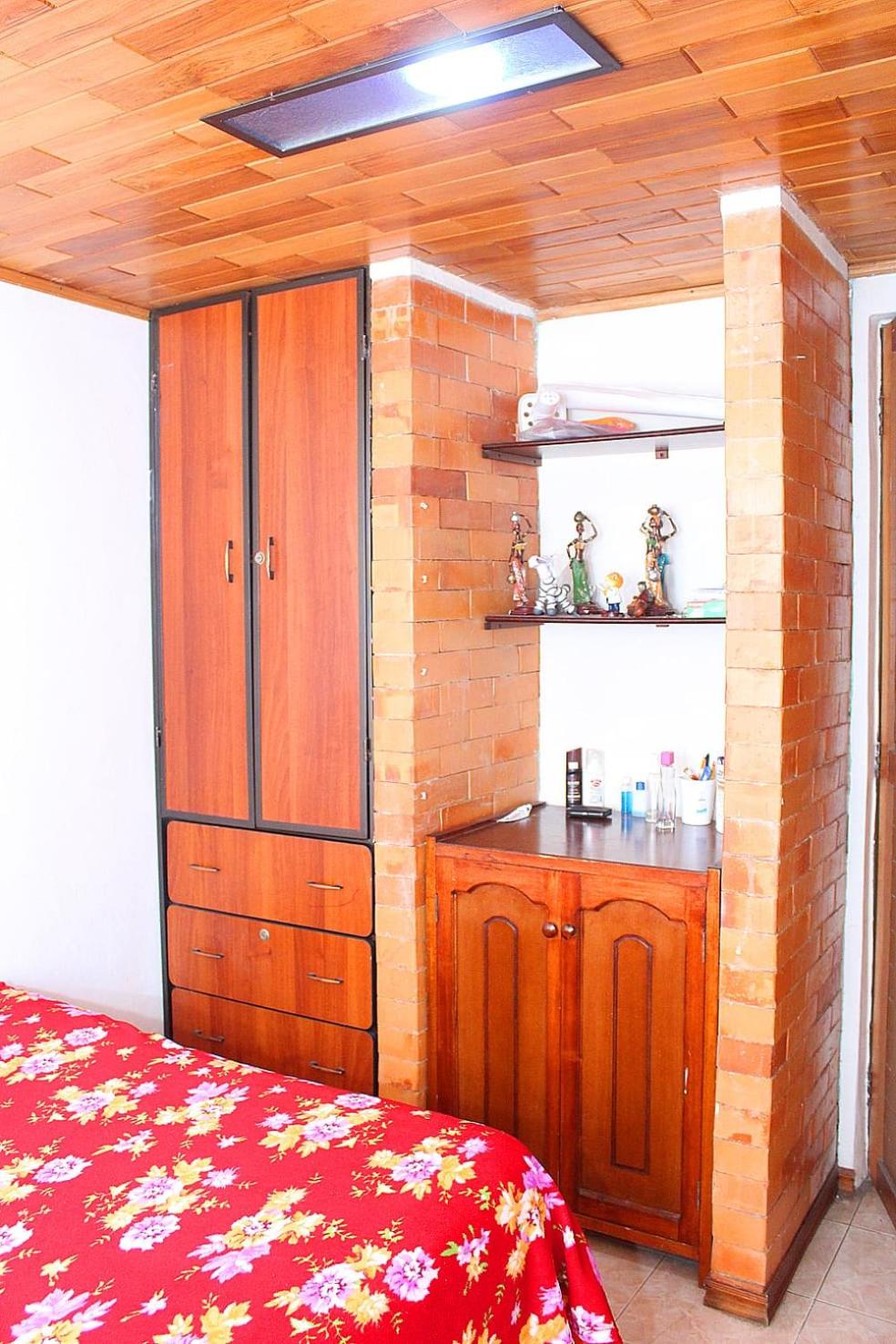 Casa con ambiente familiar, amplia, en excelente ubicación