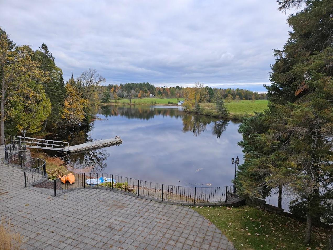 Waterfront, dream stay at Belle Vue Cottage