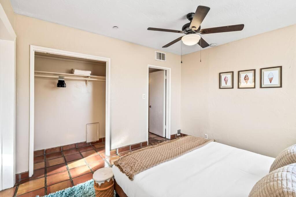 Tucson Escape: 5br - Pool - CCP - Eclectic-Themed view 3