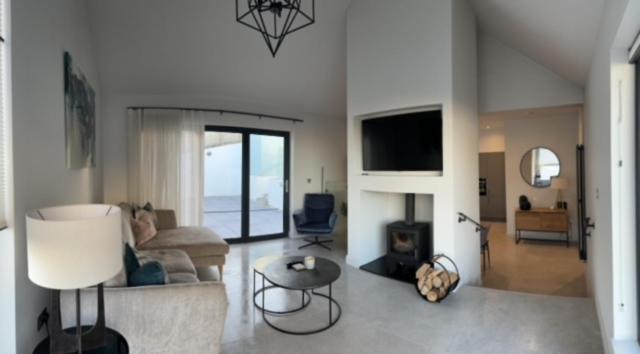 Seabreeze Cottage