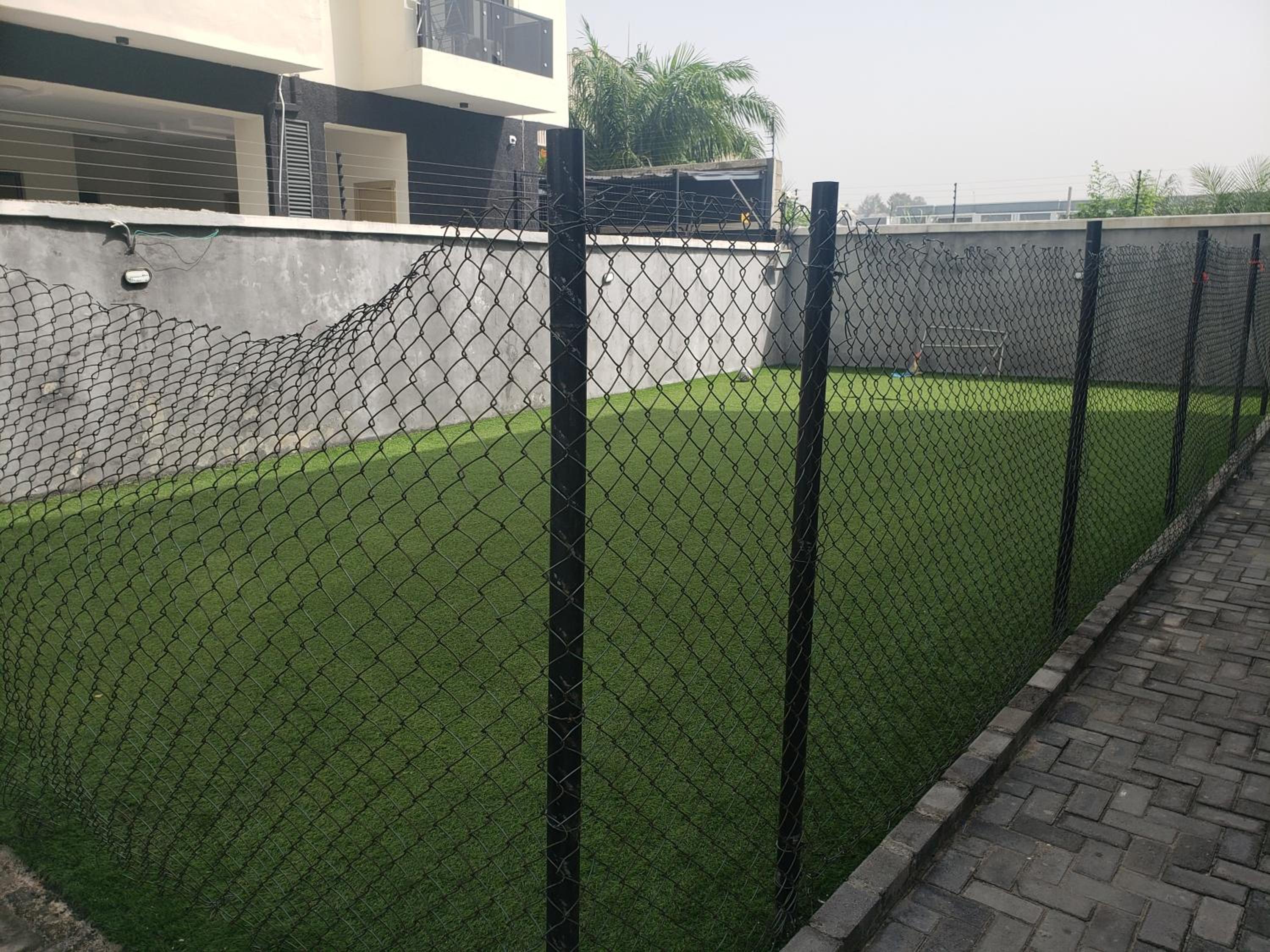 Shaunz apartments