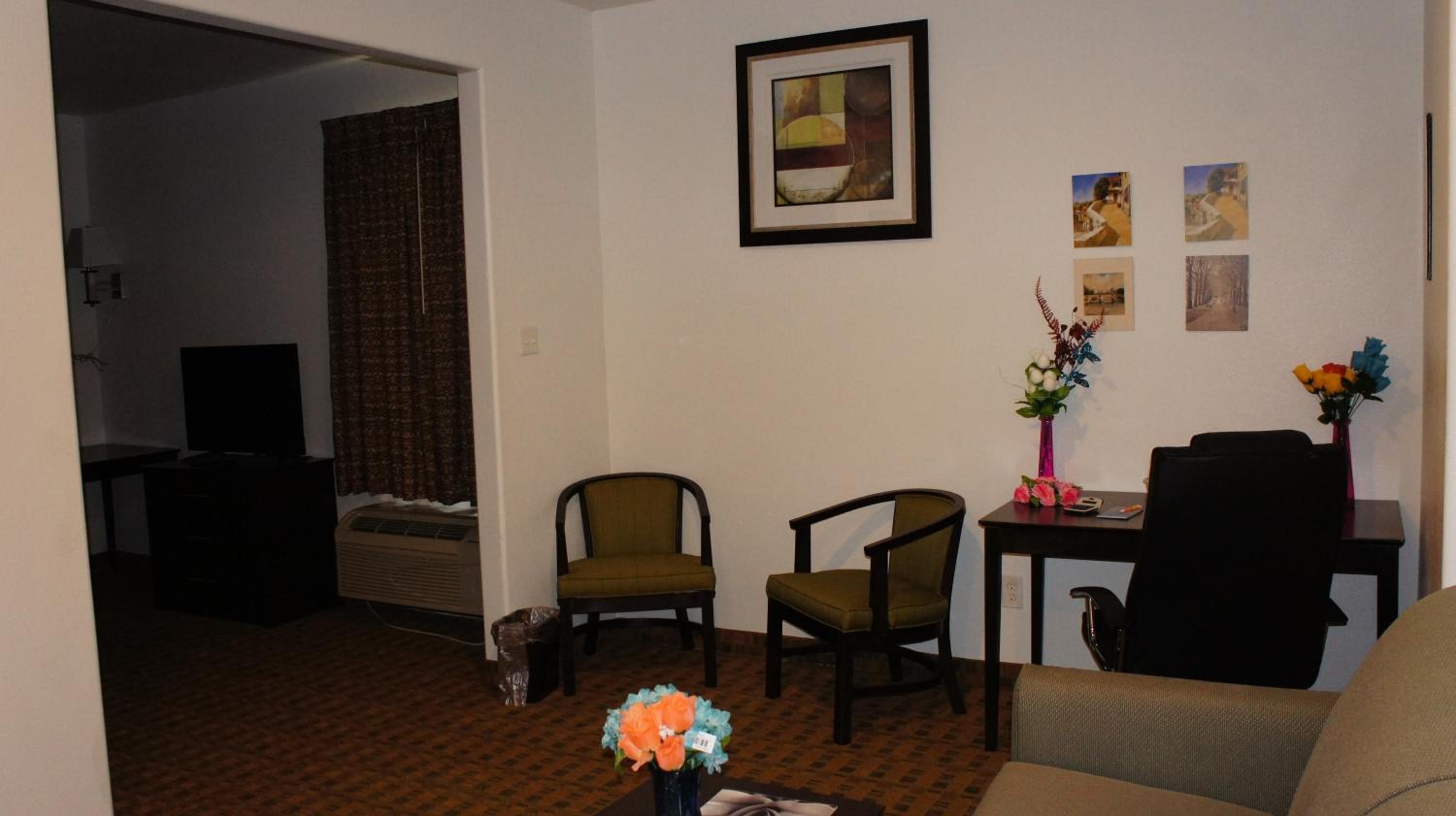 Lux Inn and Suites