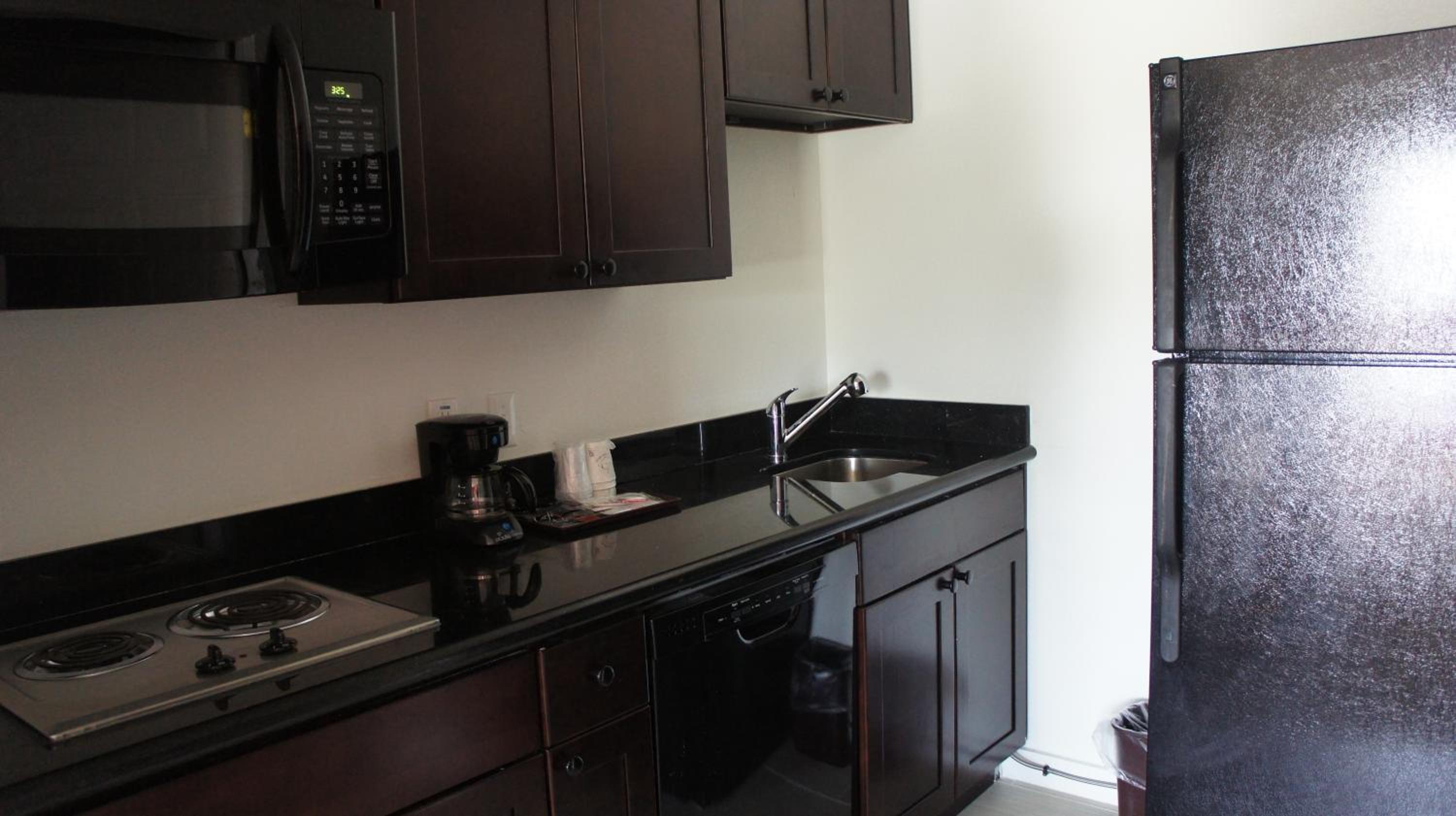Lux Inn and Suites