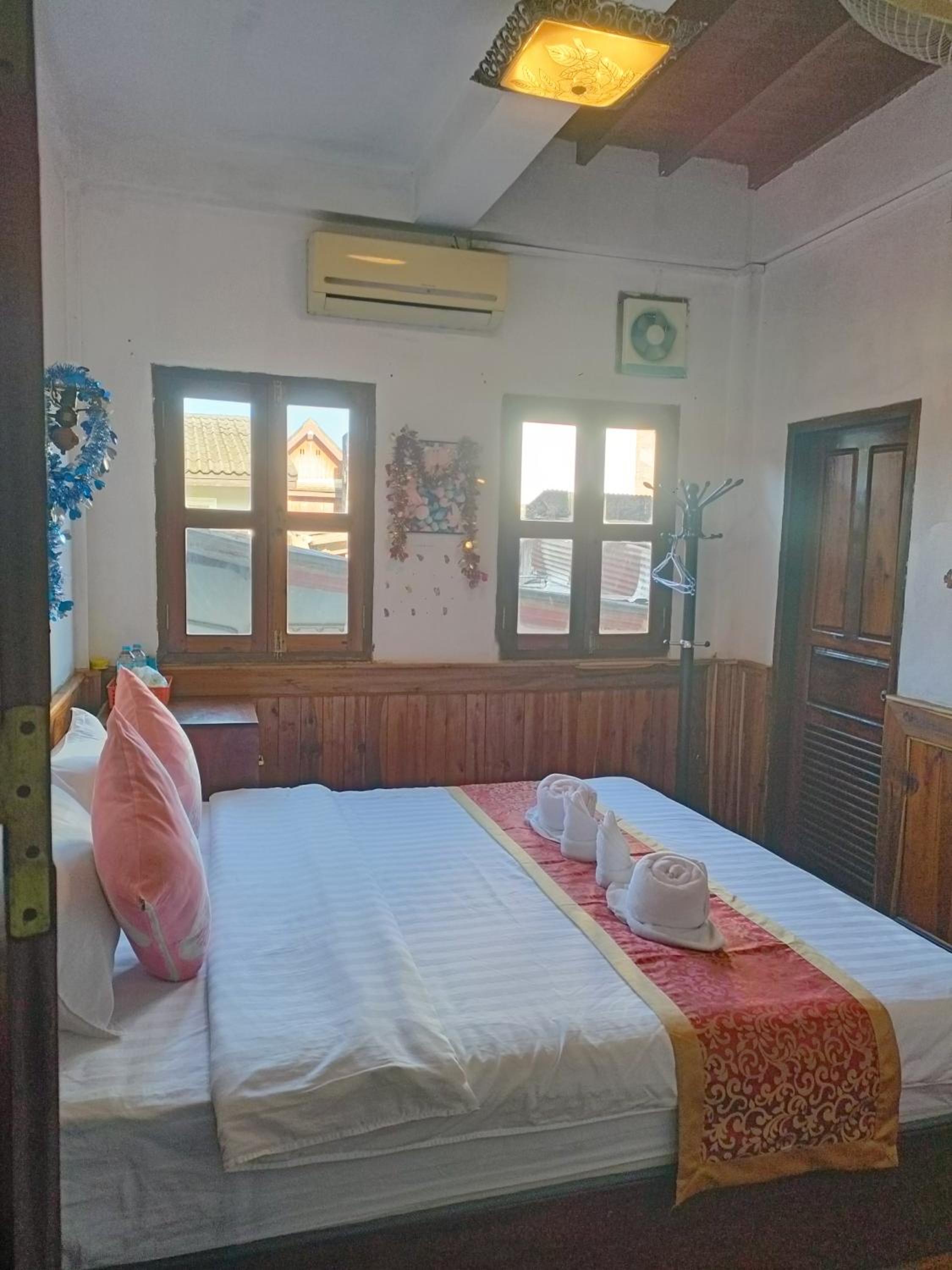 KONGKHAM GUESTHOUSE