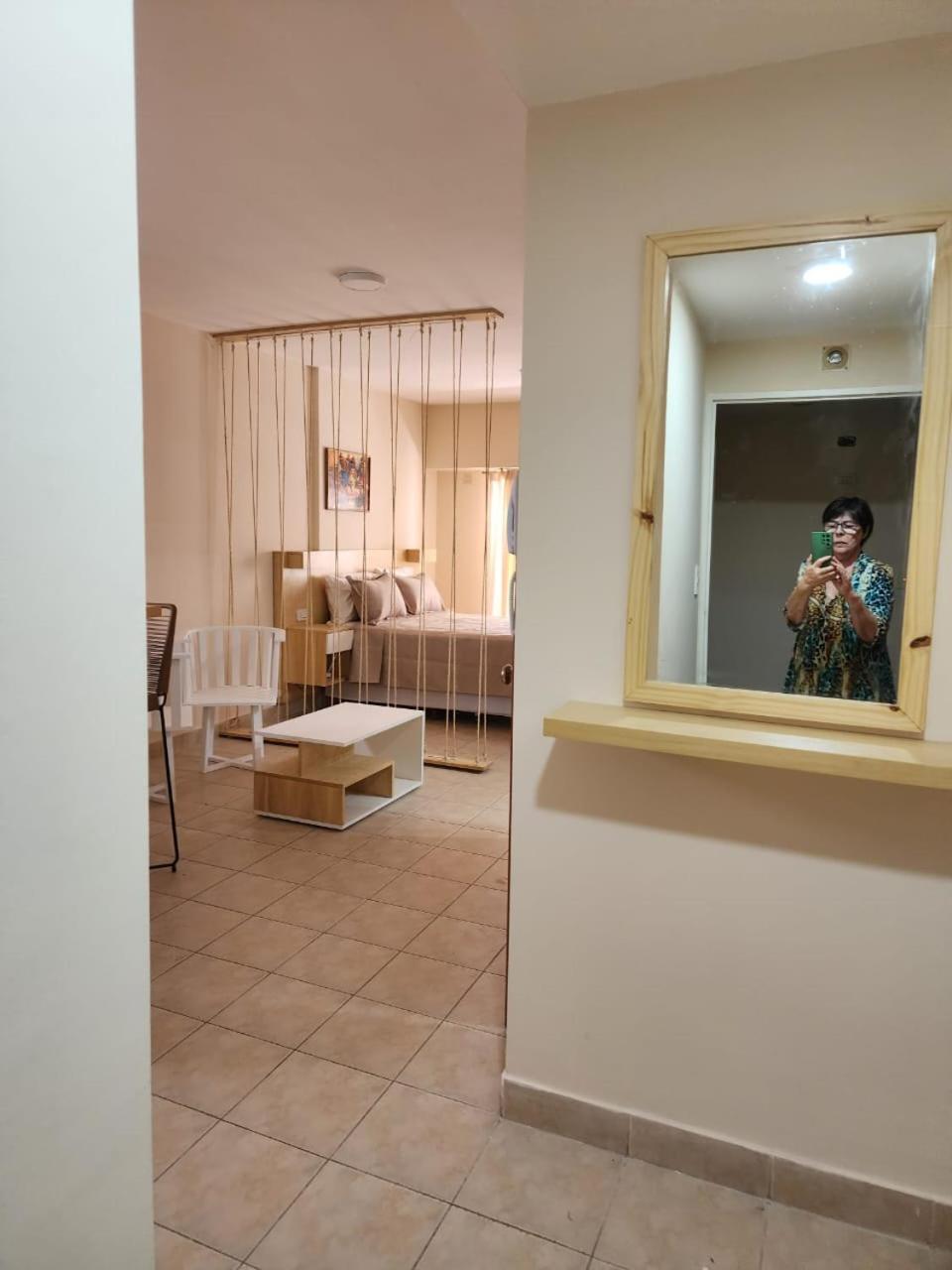 Zona histórica y cerca de UADE para dos personas