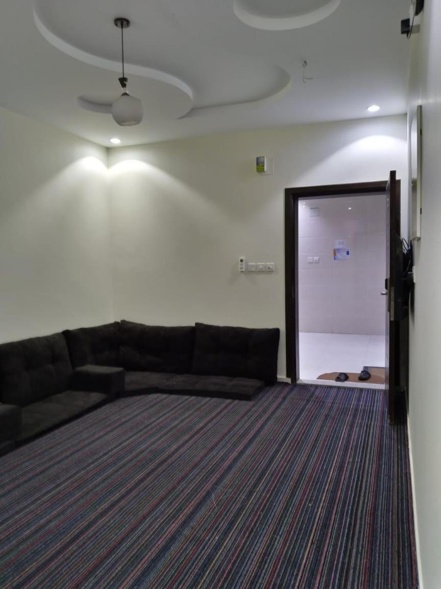 Hotel Luxury Singles Apartments - Image 1