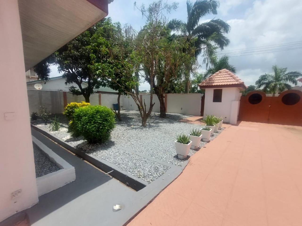 Marrets International Villa