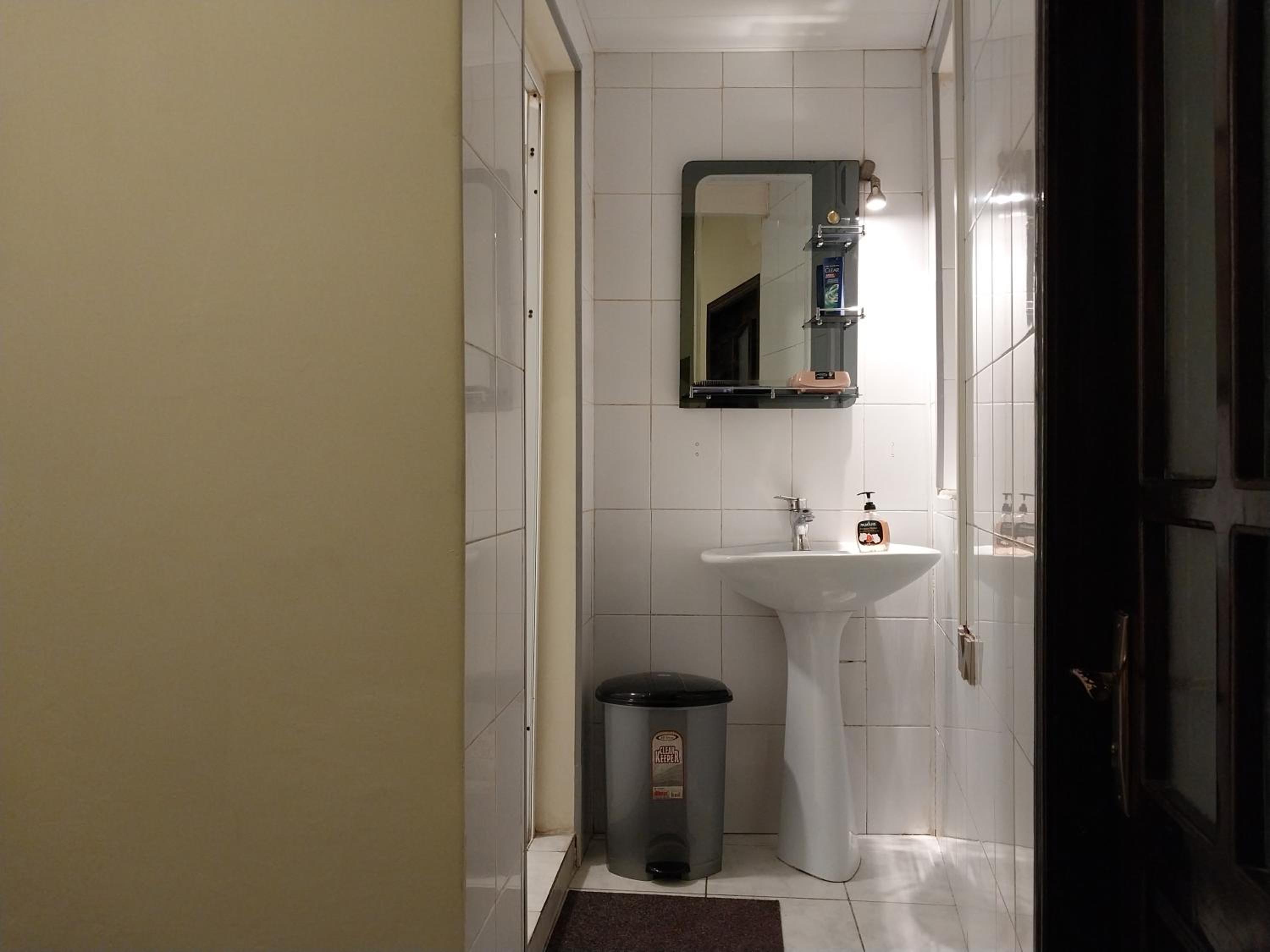 KING Hostel Center