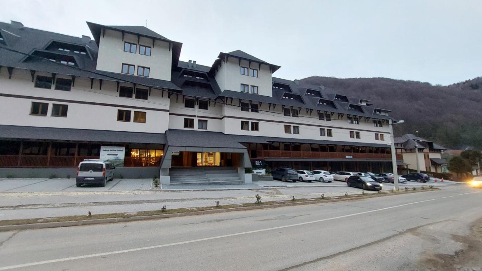Regulus apartment Brzeće Kopaonik view 2