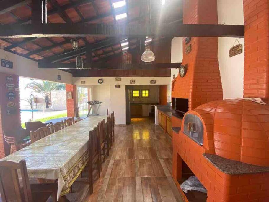 Chácara em Sarapui com 5 quartos sendo 3 suítes
