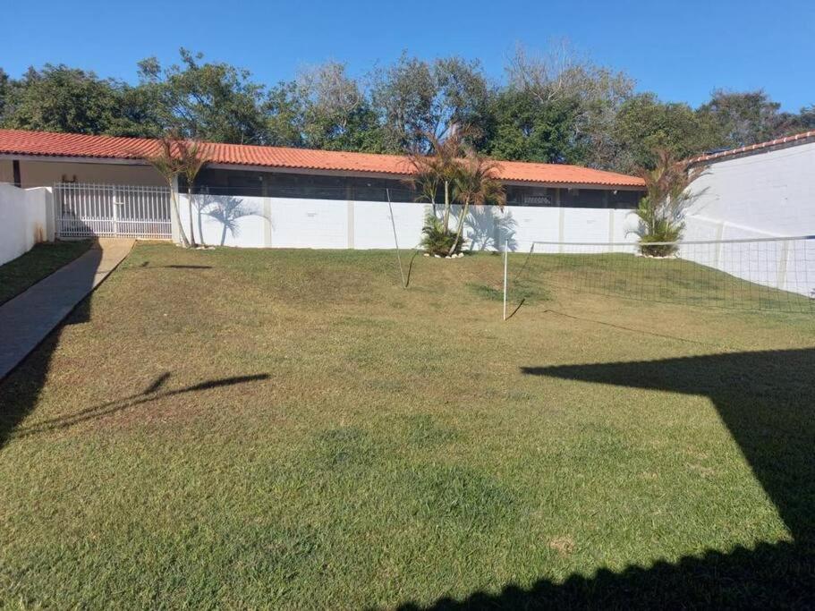 Chácara em Sarapui com 5 quartos sendo 3 suítes