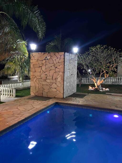 Chácara em Sarapui com 5 quartos sendo 3 suítes