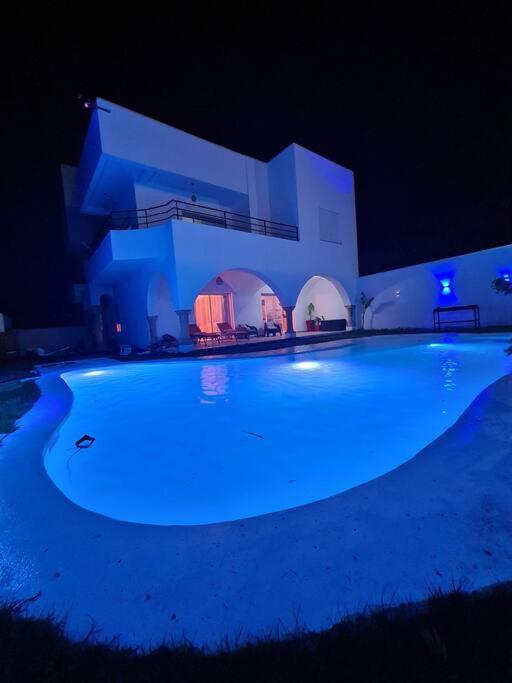 Magnifique villa piscine Chauffée (en supplément) view 2
