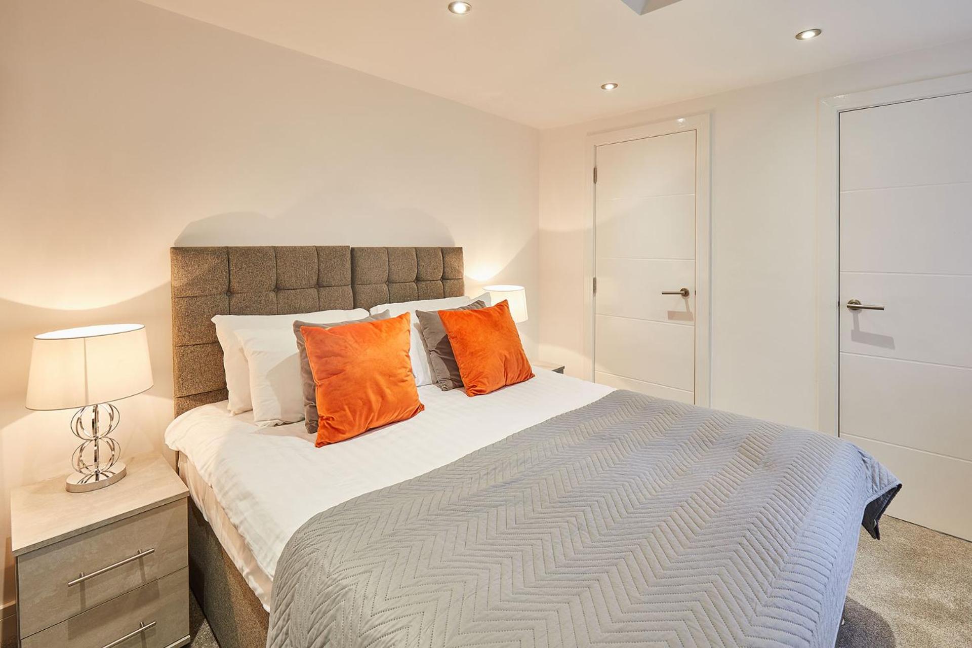 The Hideaway - Apartment 8