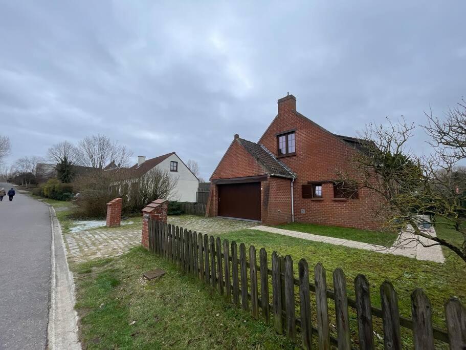 Villa James