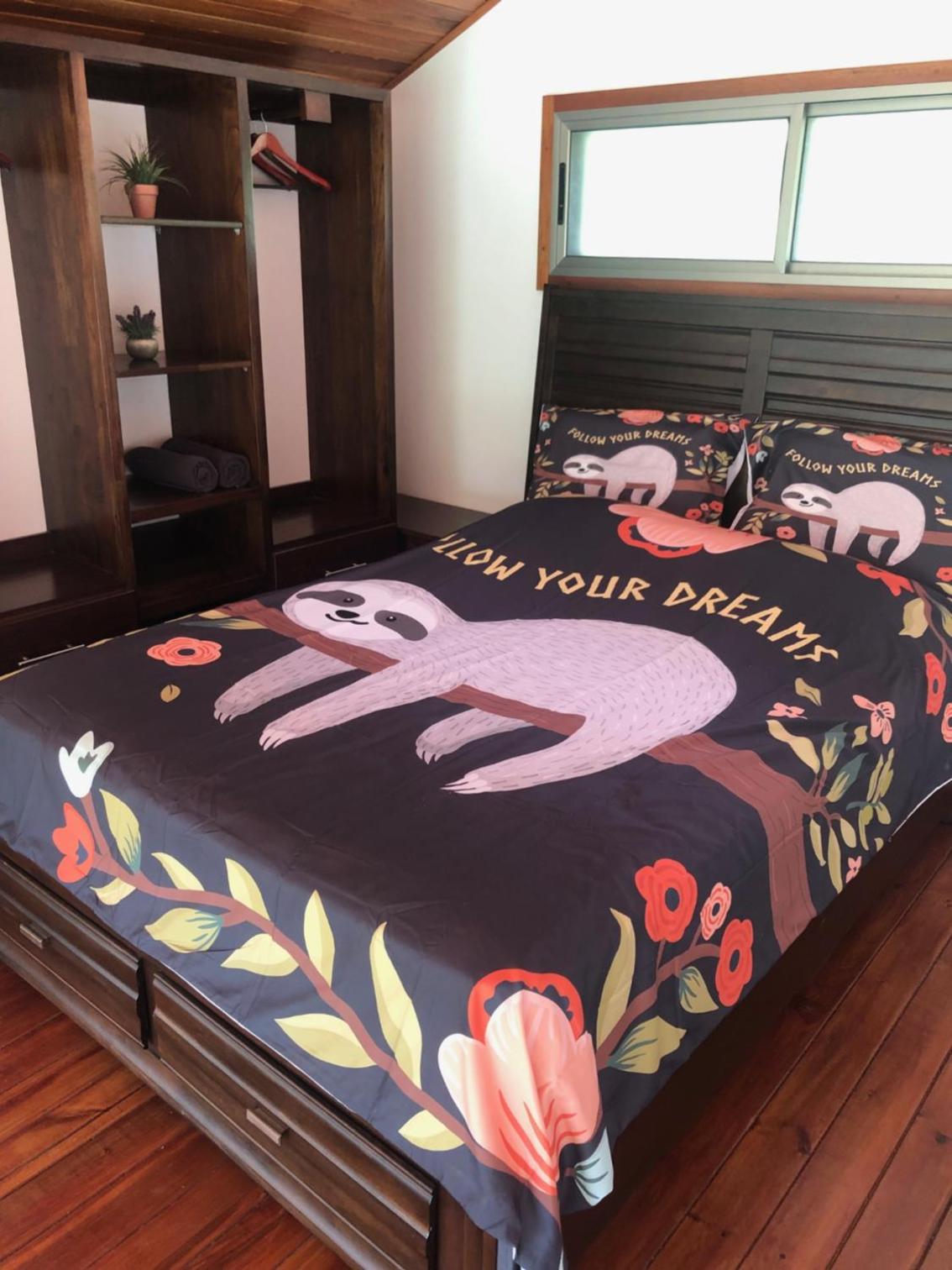 Sloth Premium Riverfront Jungle Villa with Jacuzzi and Pool