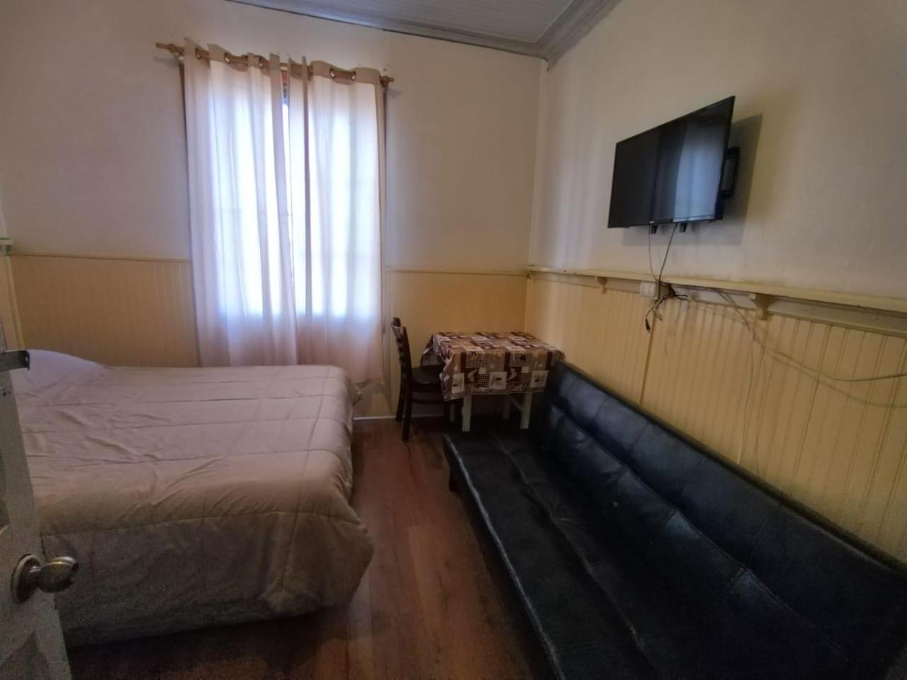 Hostal Estación Recreo