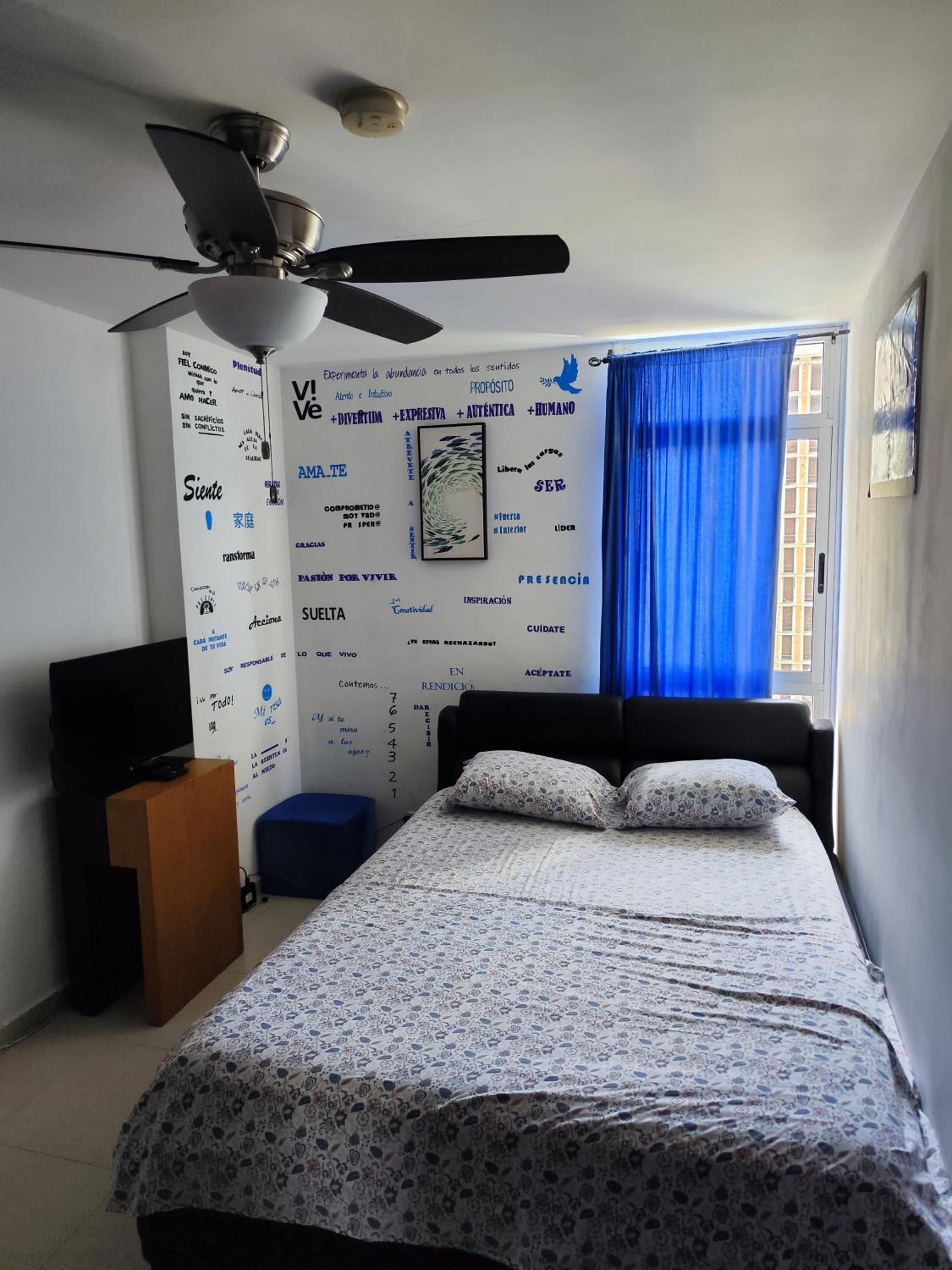 Cute apartment 5min from the airport